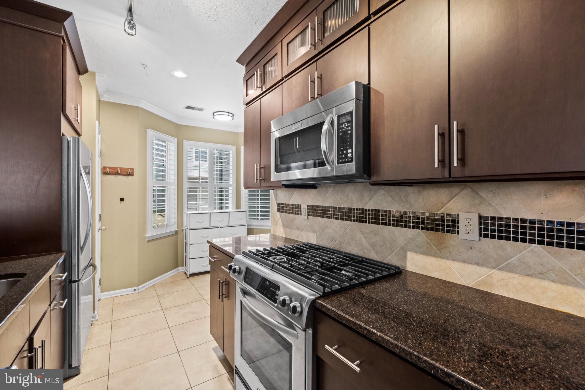 HOLLINGTON - Residential