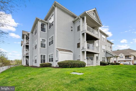 Photo of 5000 Hollington Drive #102, OWINGS MILLS, MD 21117 (MLS # MDBC2158236)