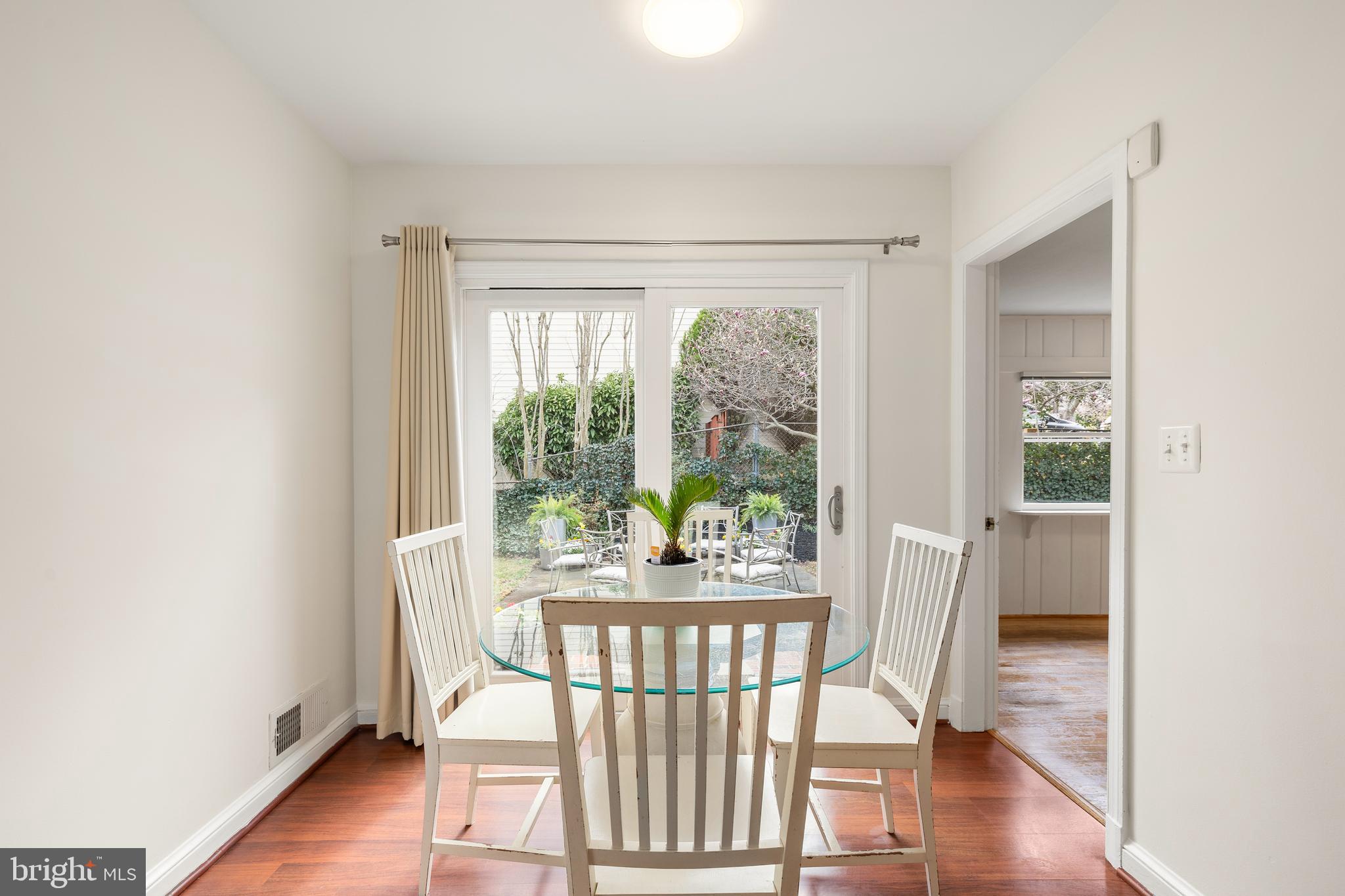 SOMERSET HEIGHTS - Residential