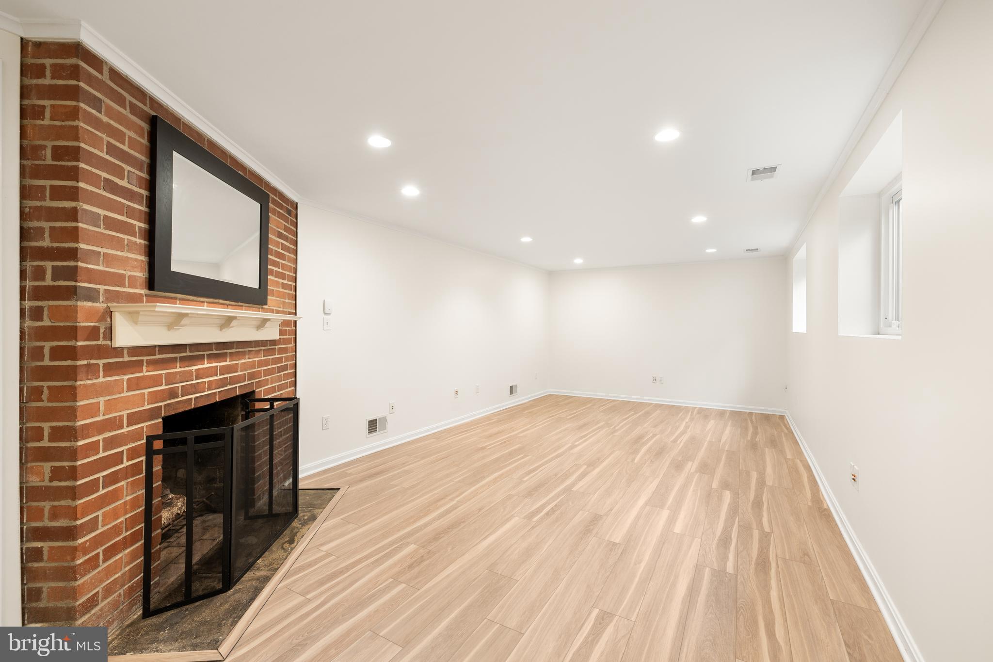 SOMERSET HEIGHTS - Residential