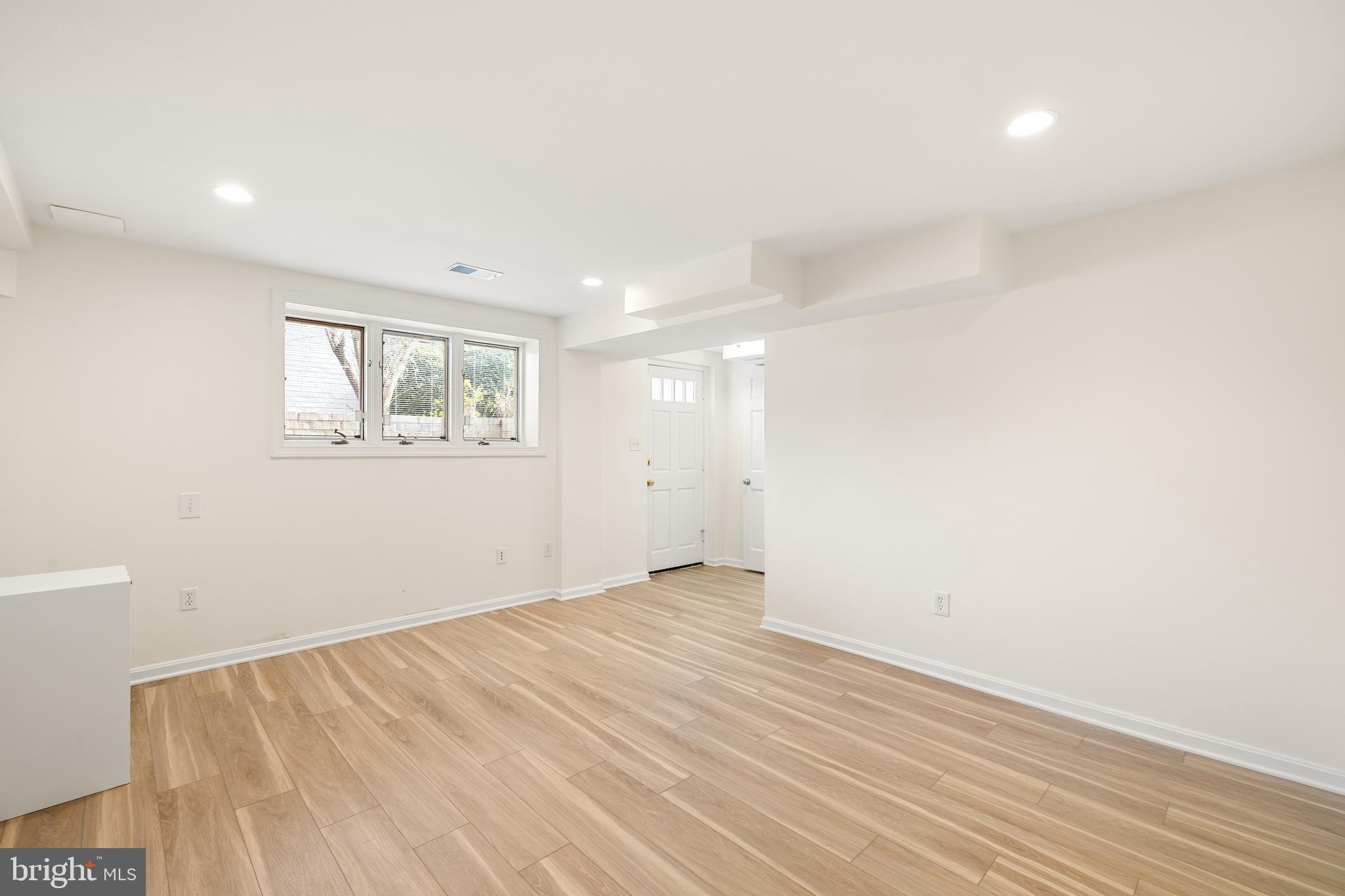 SOMERSET HEIGHTS - Residential