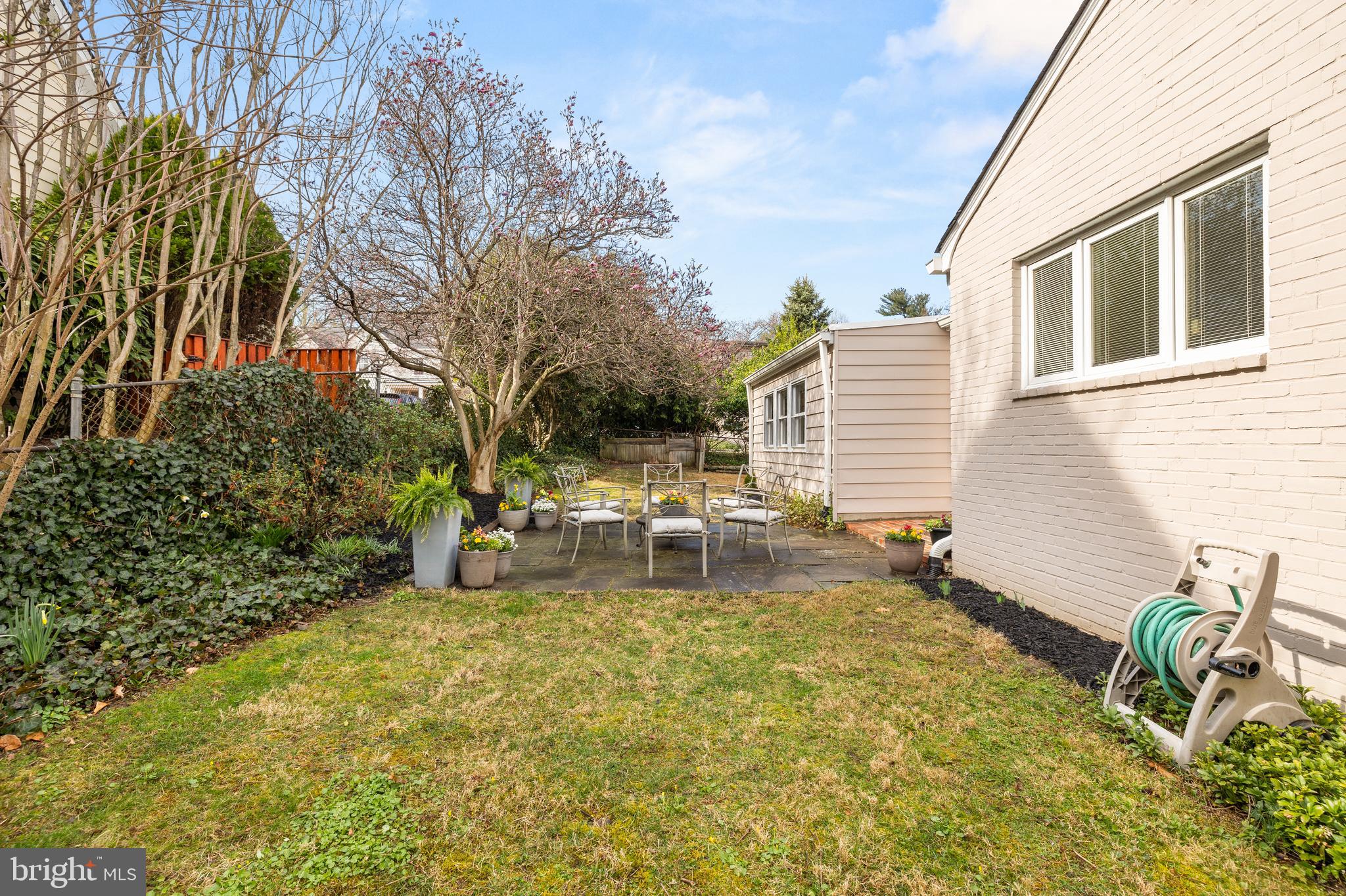 SOMERSET HEIGHTS - Residential