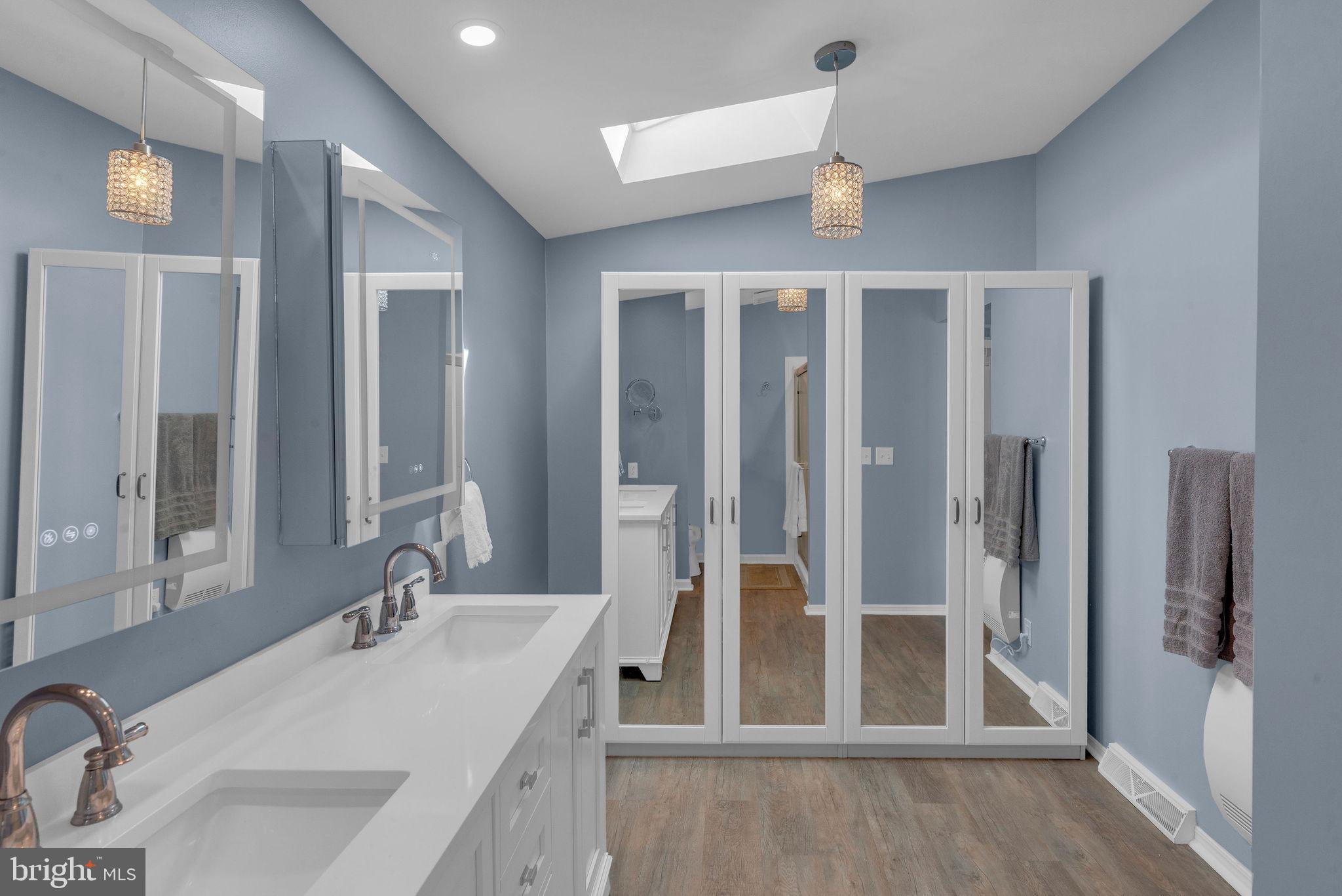 BUCKINGHAM SPRINGS - Residential