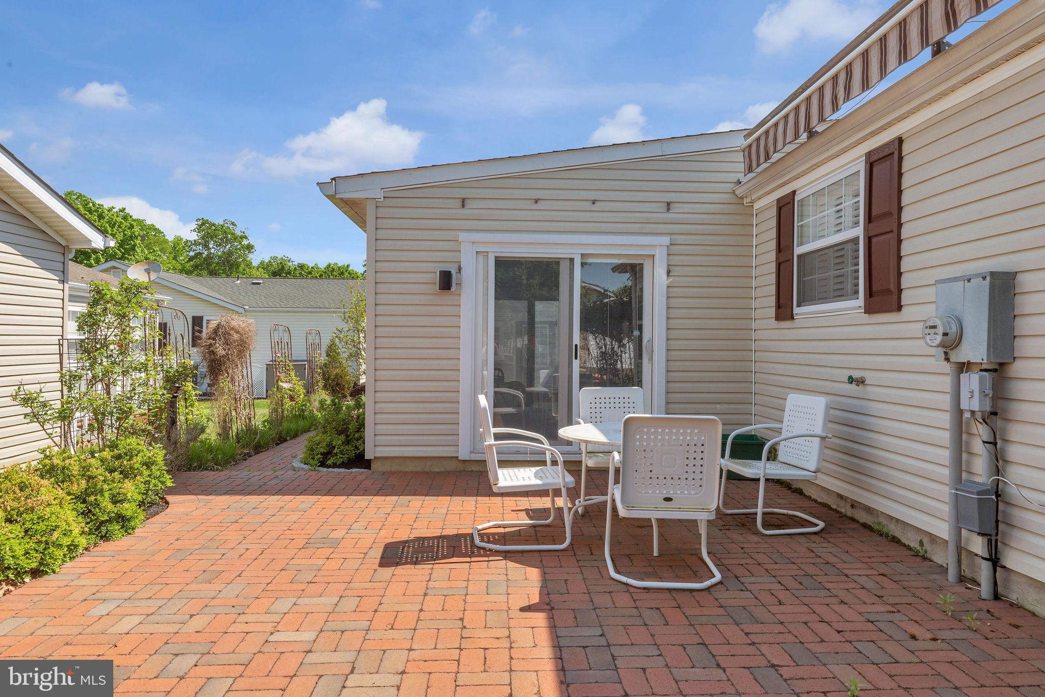 BUCKINGHAM SPRINGS - Residential