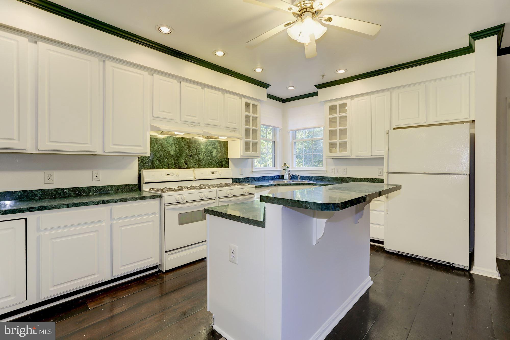 SPRINGFIELD - Residential