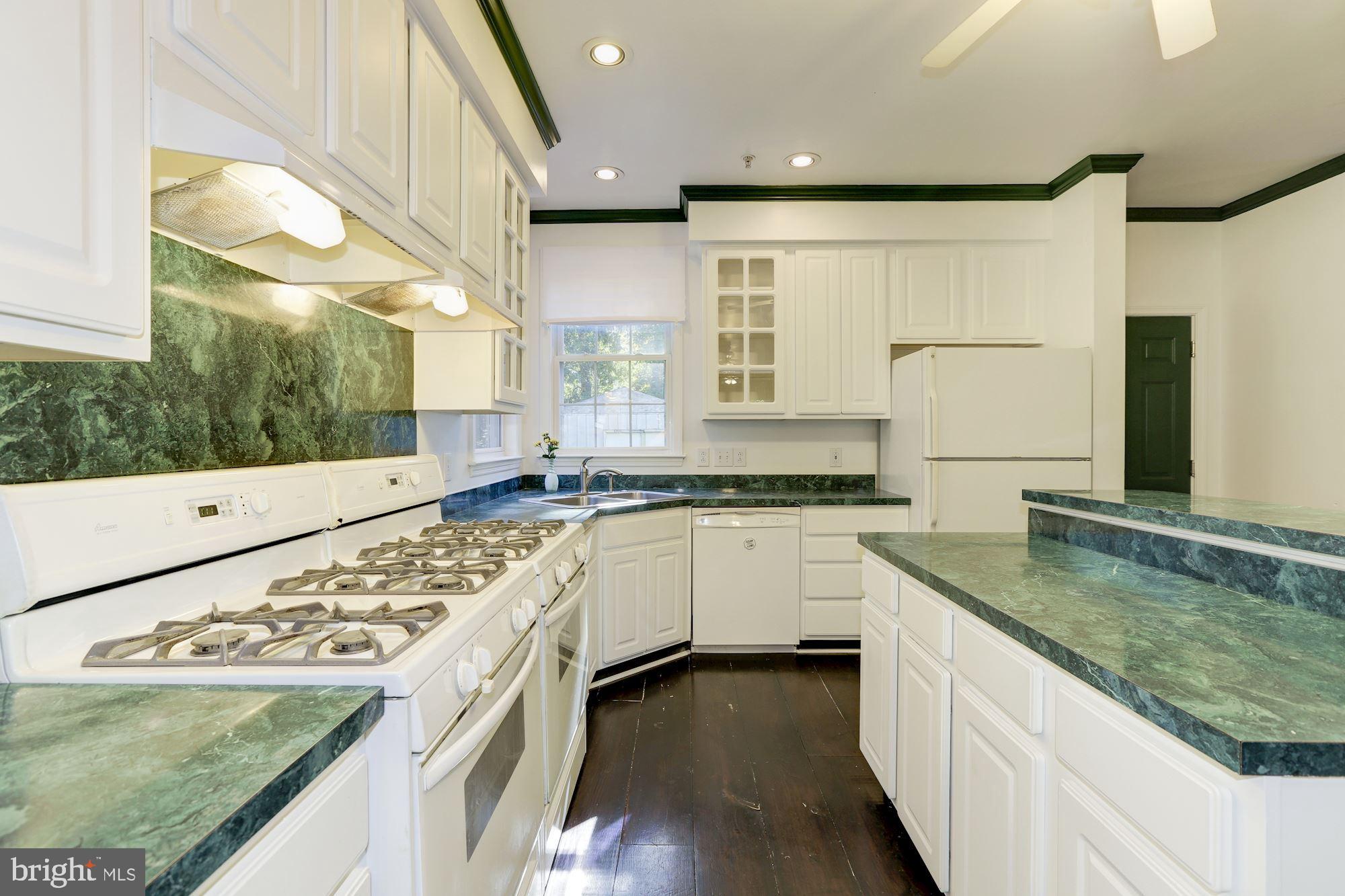 SPRINGFIELD - Residential