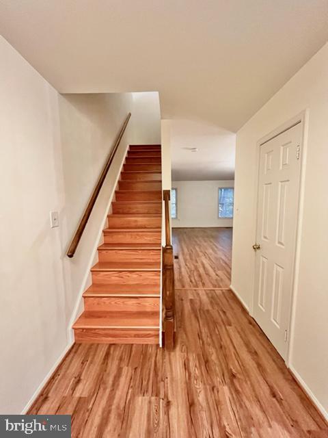 MILL CREEK SOUTH - Residential Lease