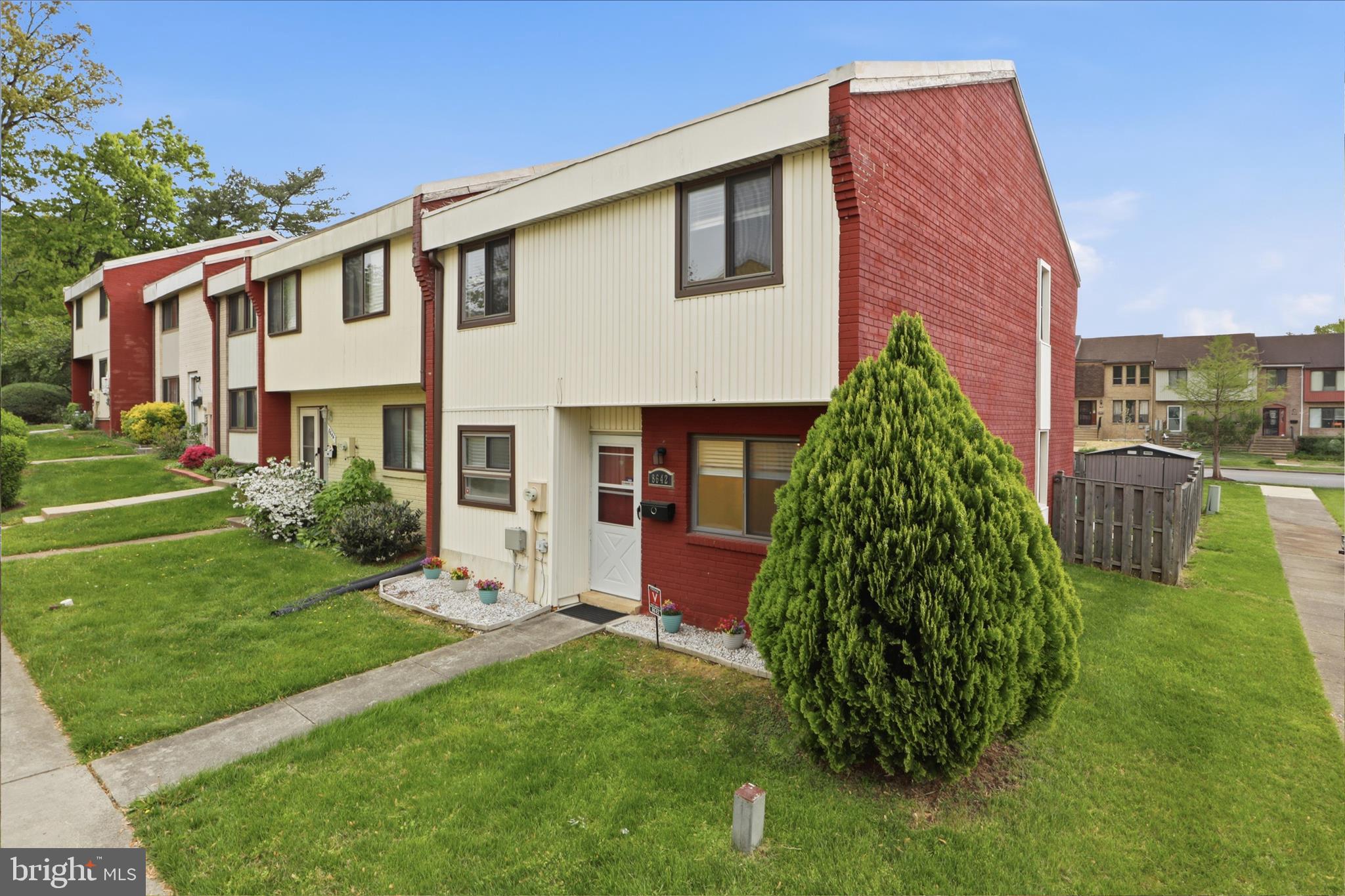 CIPRIANO WOODS - Residential