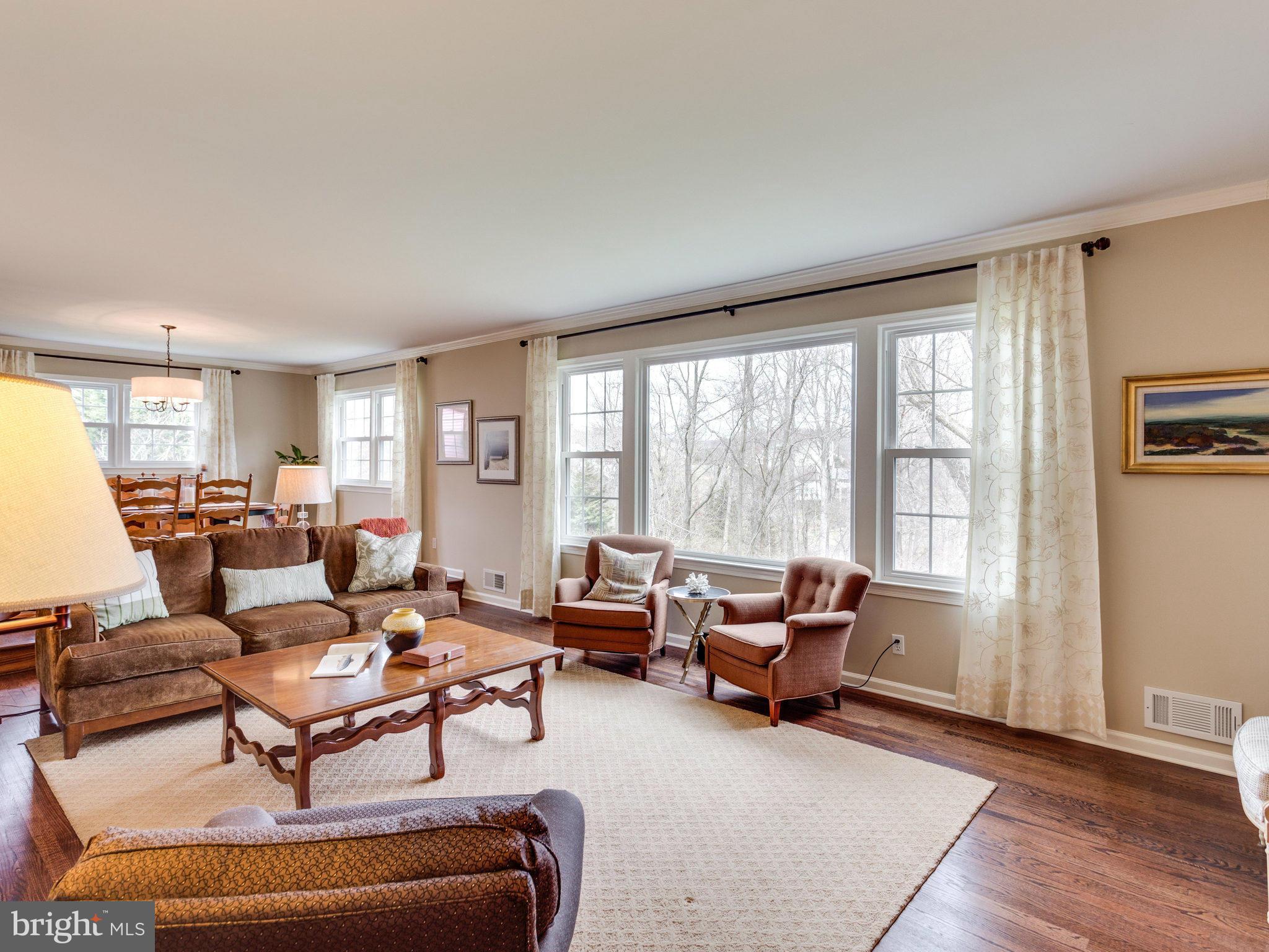 LAKE RIDGE - Residential