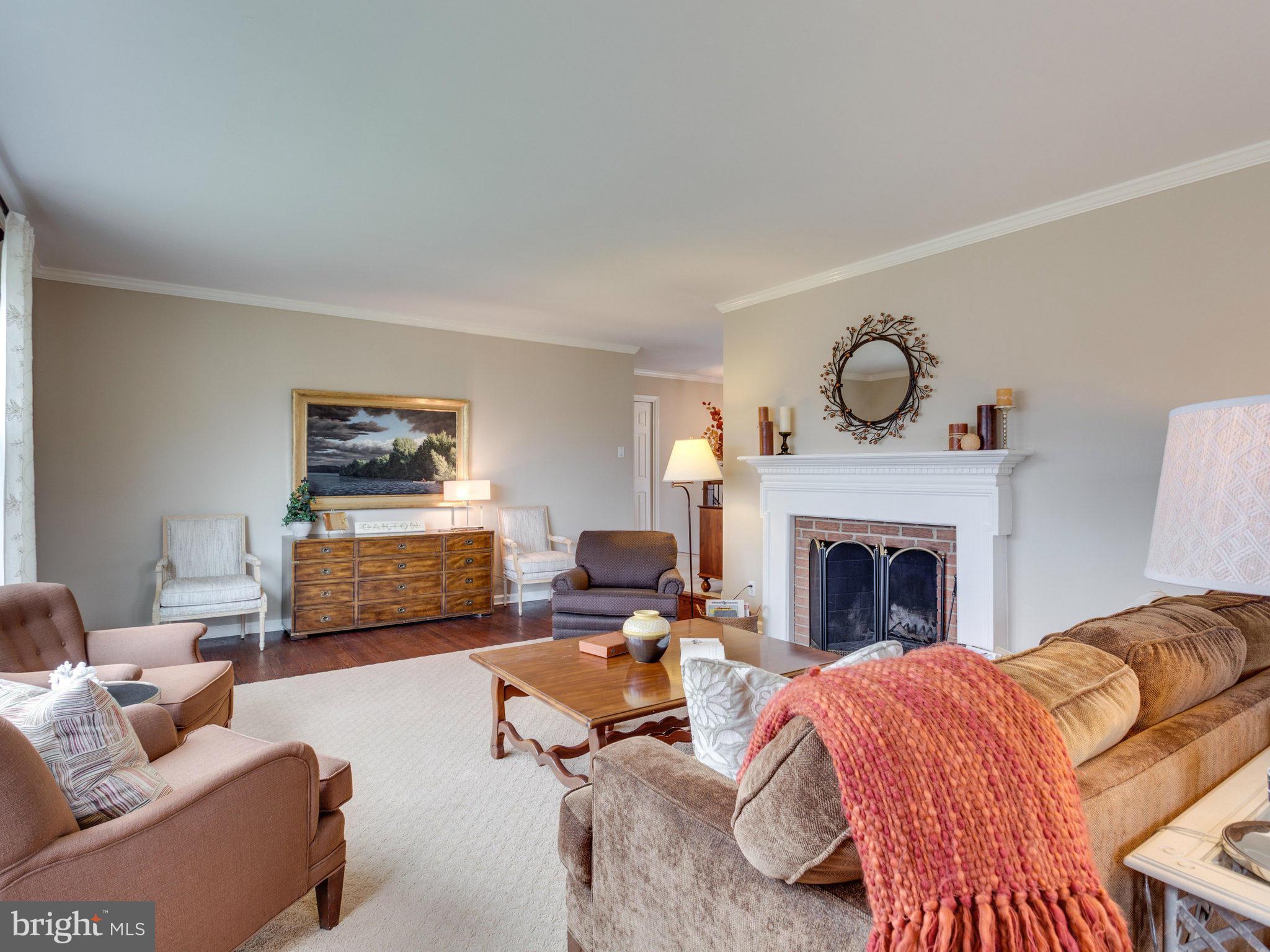 LAKE RIDGE - Residential