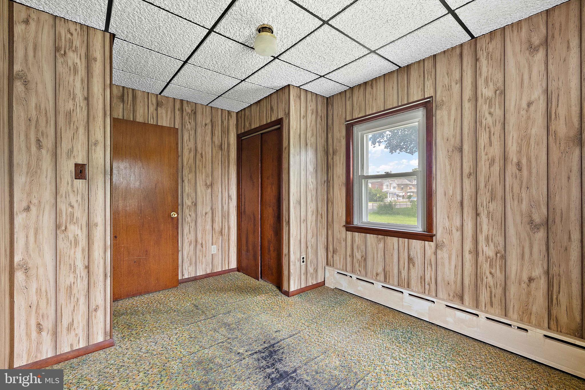 LESTER - Residential