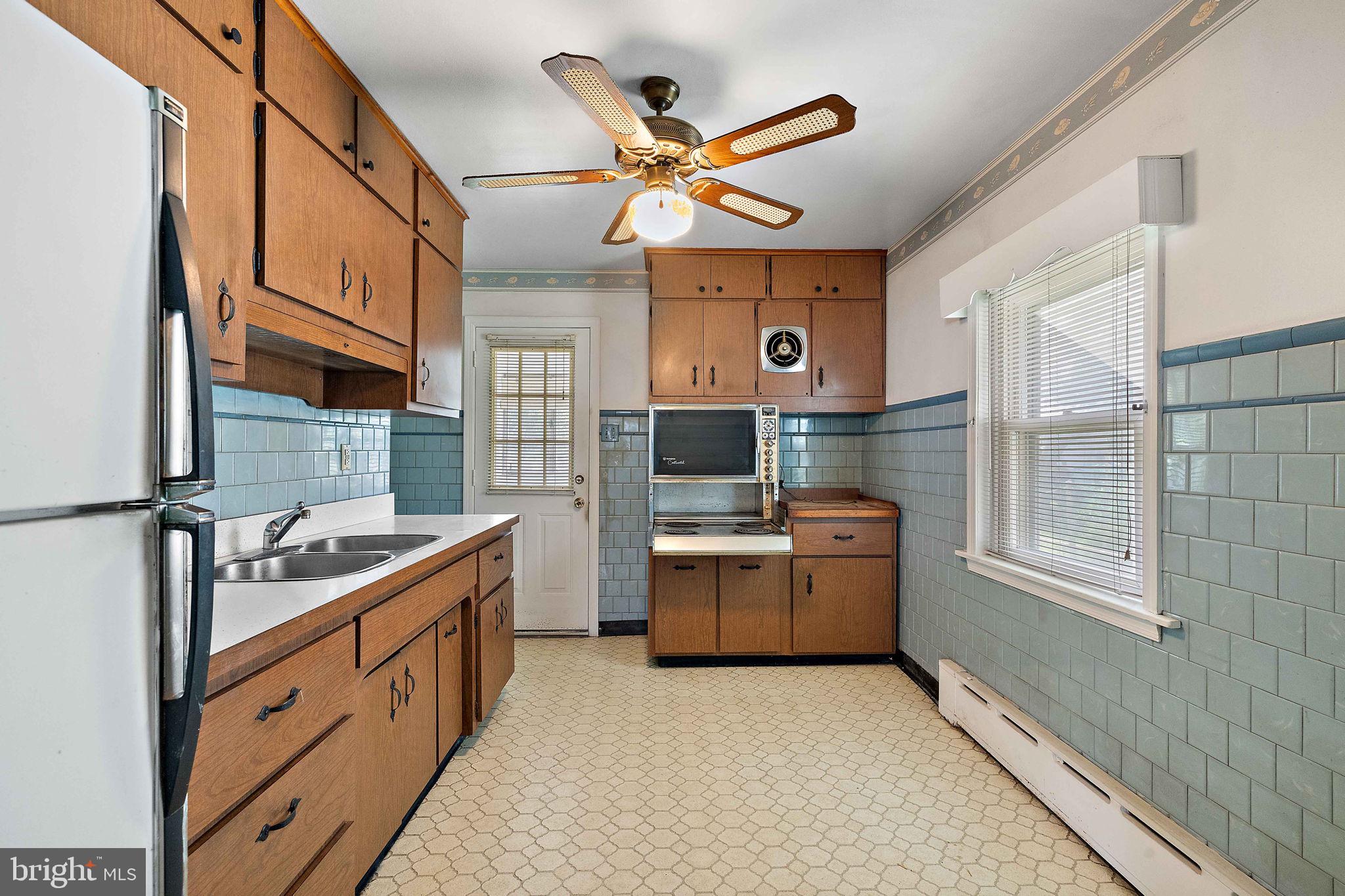LESTER - Residential