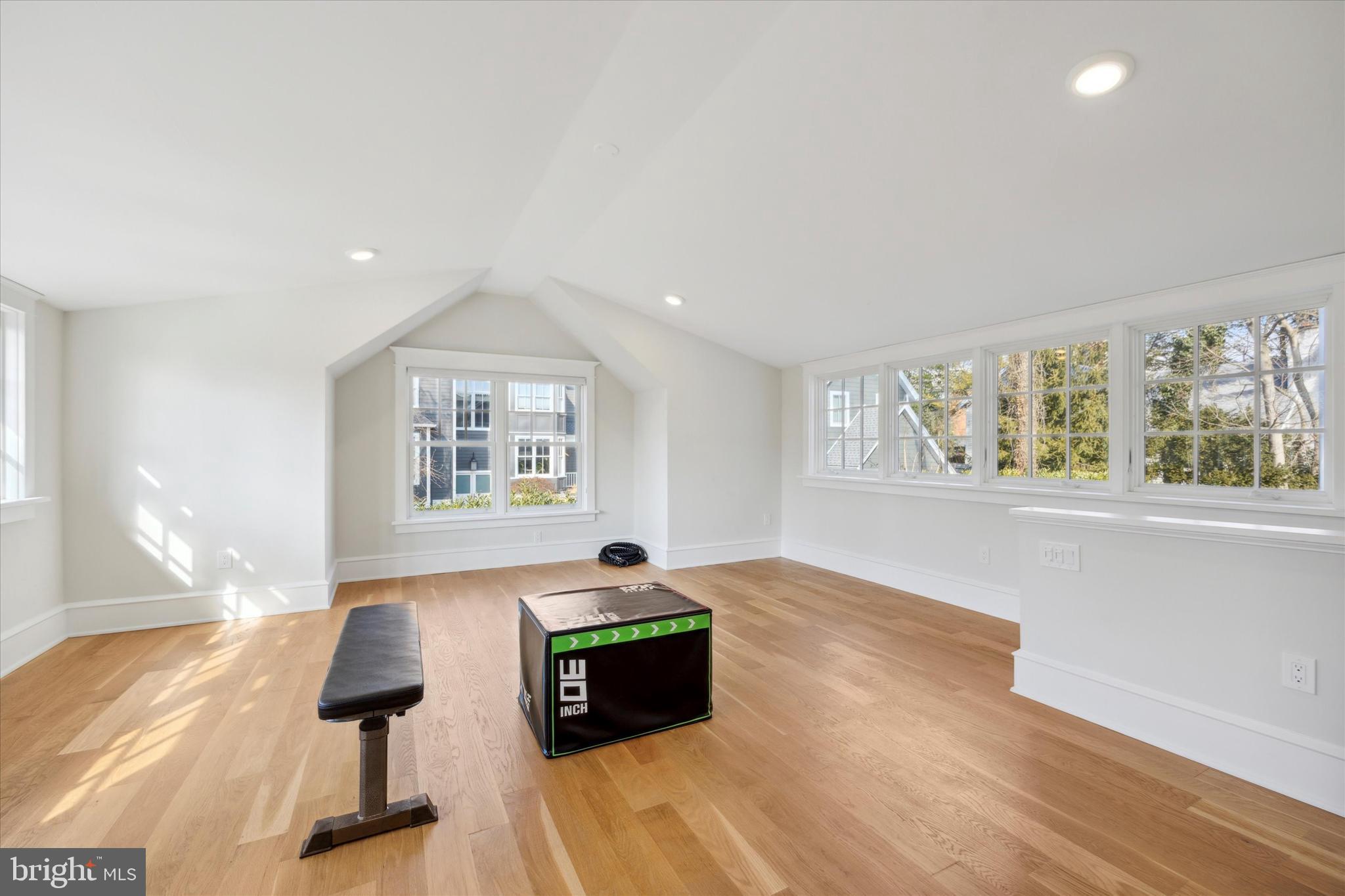 DOYLESTOWN BORO - Residential