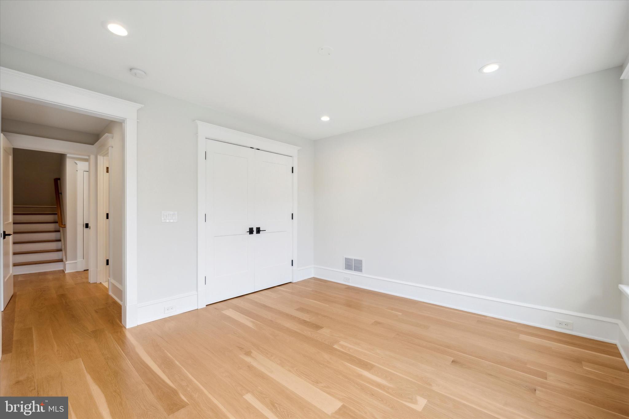 DOYLESTOWN BORO - Residential