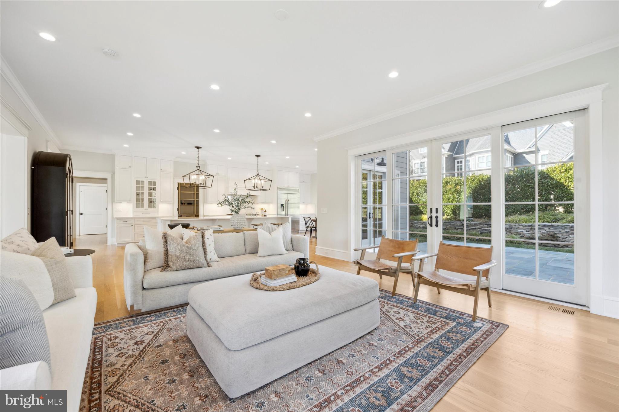 DOYLESTOWN BORO - Residential