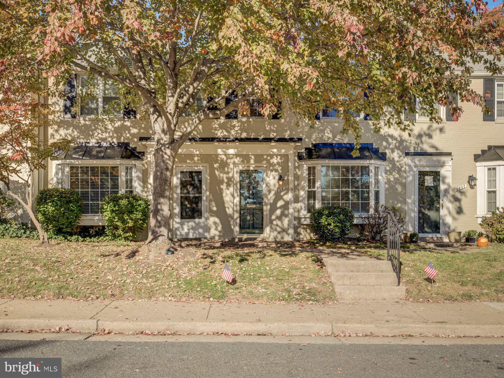 FAIRLINGTON TOWNE - Residential Lease