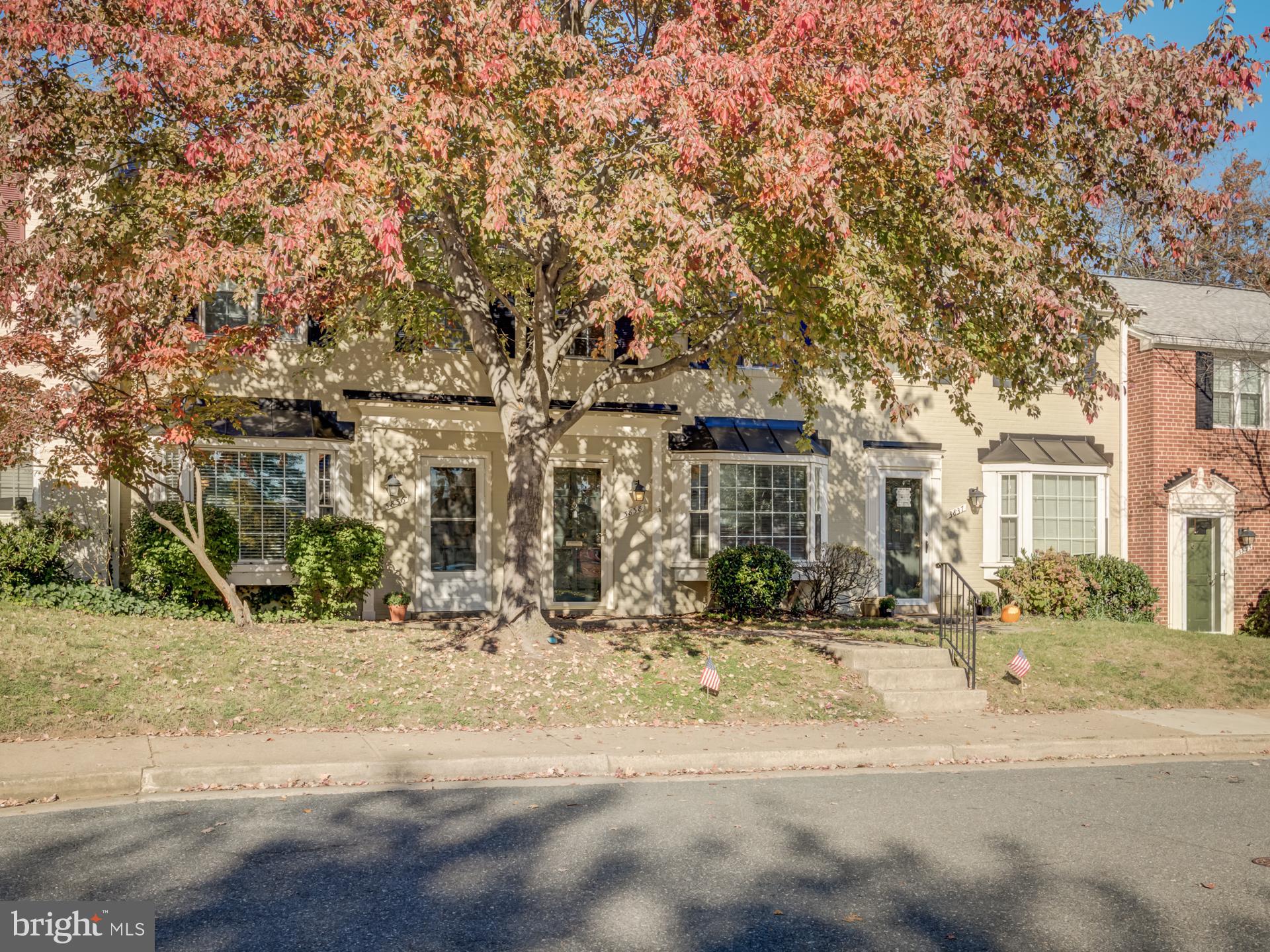 FAIRLINGTON TOWNE - Residential Lease