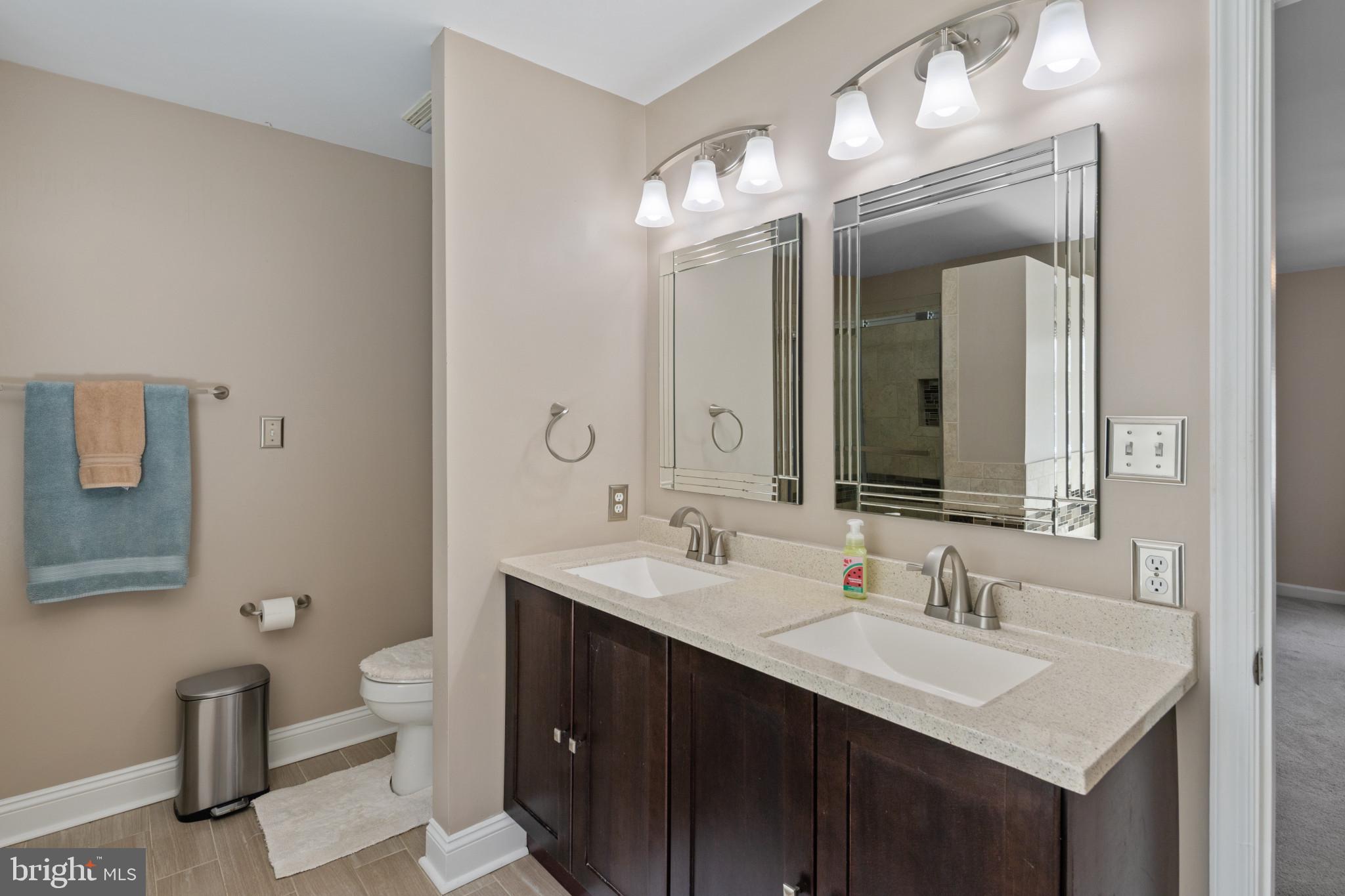 STEEPLE CHASE - Residential