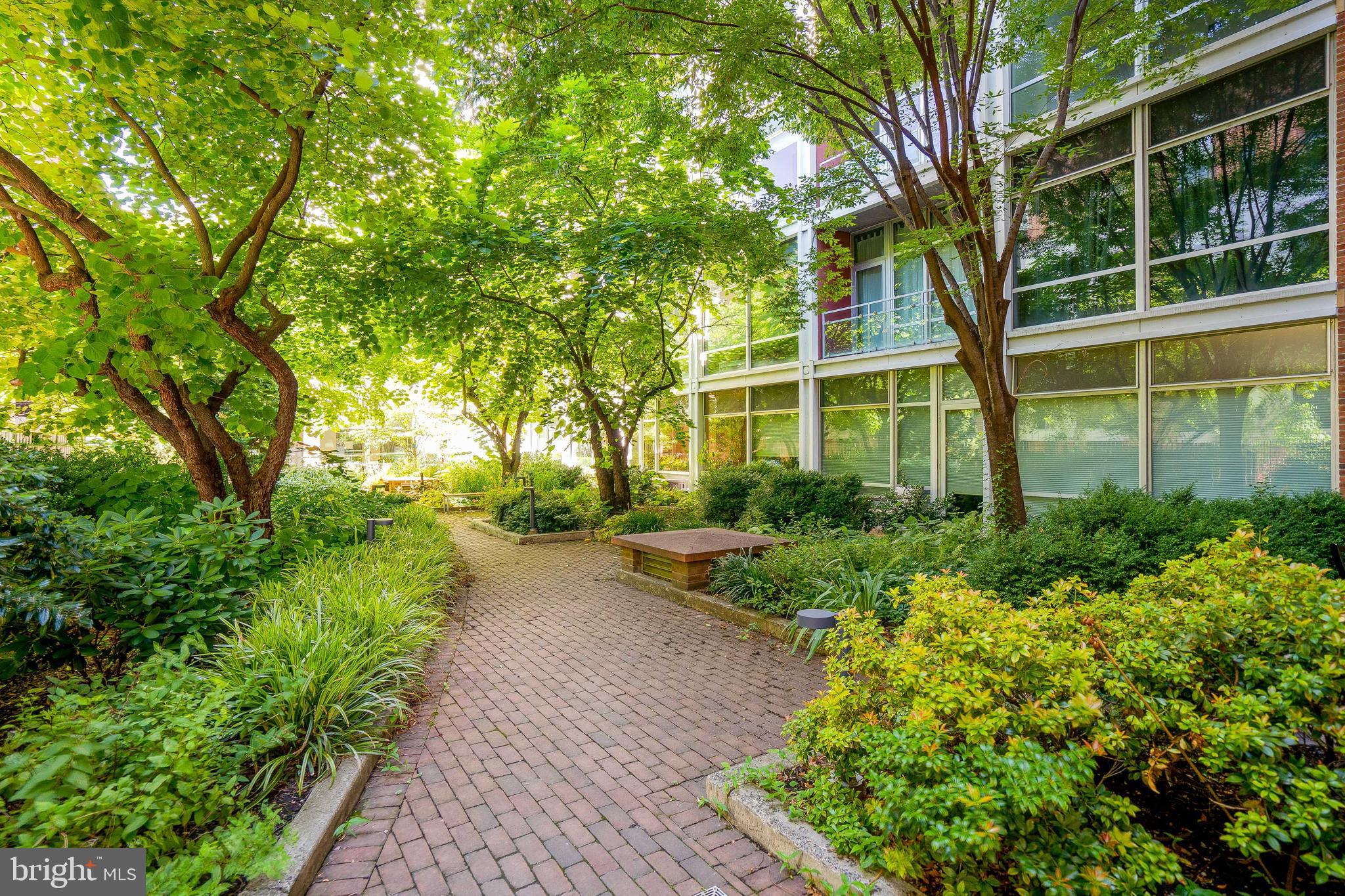 OLD CITY - Residential Lease