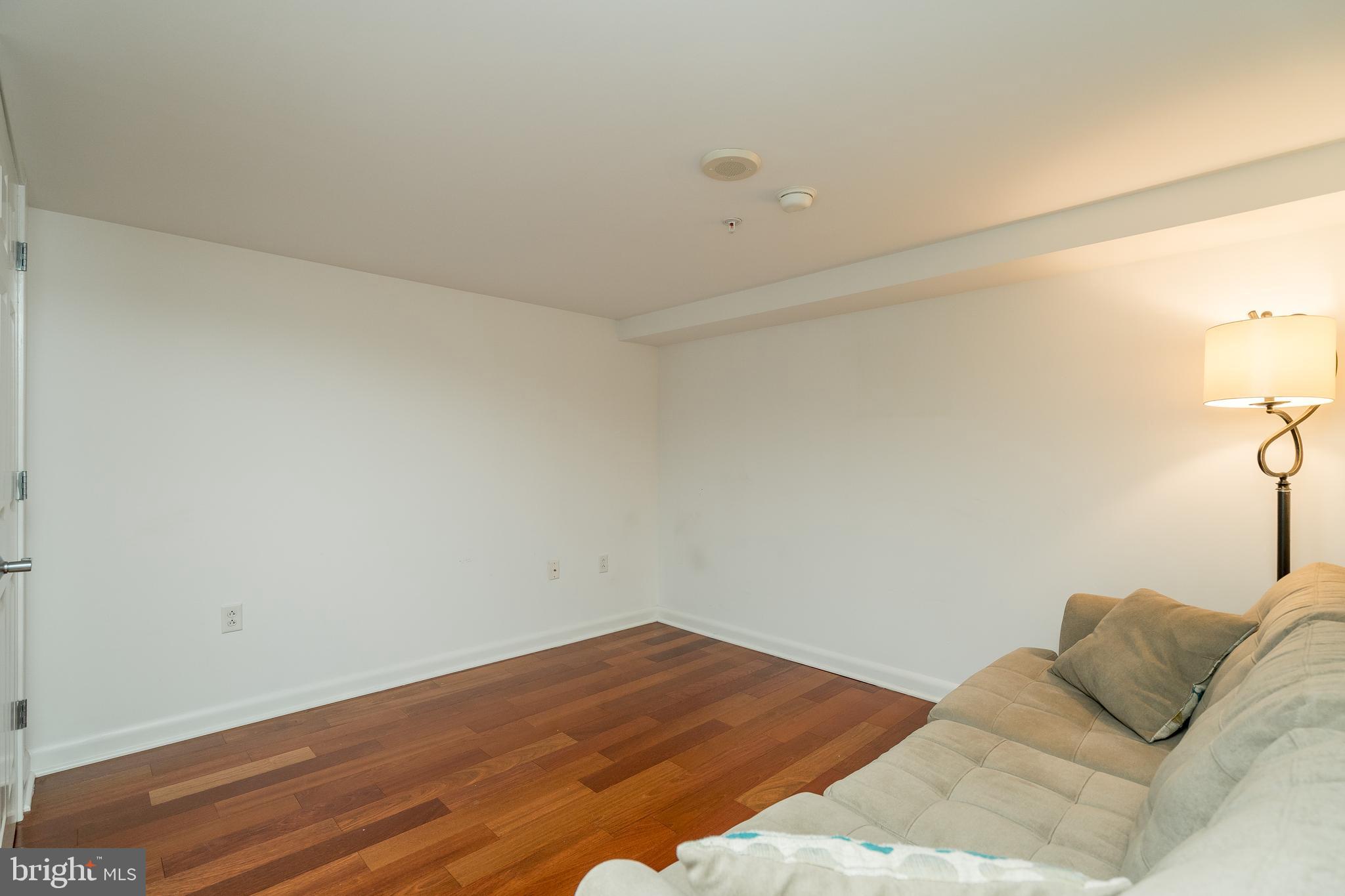 OLD CITY - Residential Lease