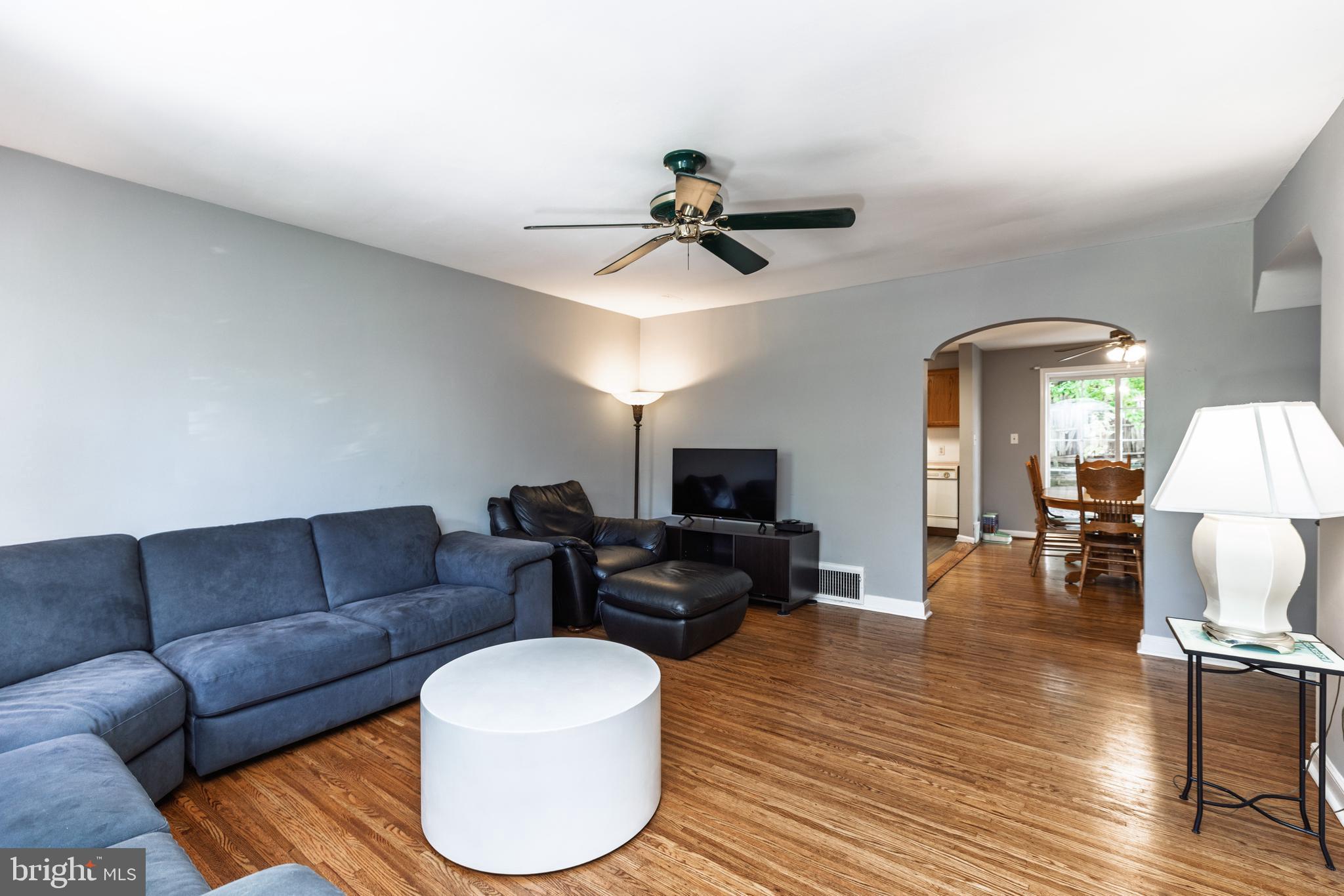 BEVERLY HILLS - Residential