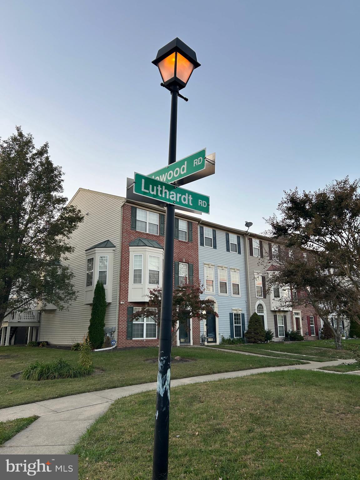 MIDDLE RIVER - Residential