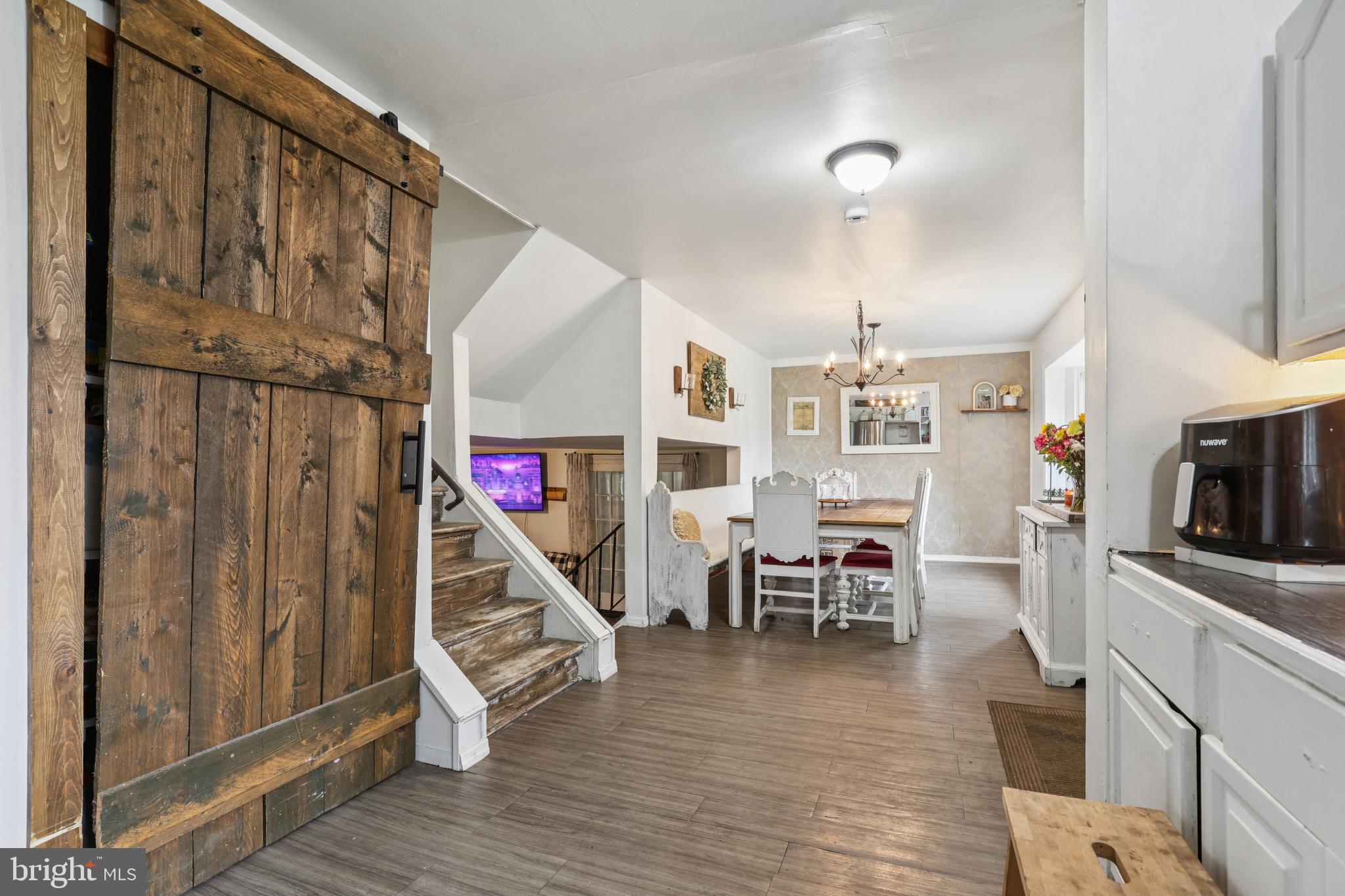 CENTER SQ GREEN - Residential