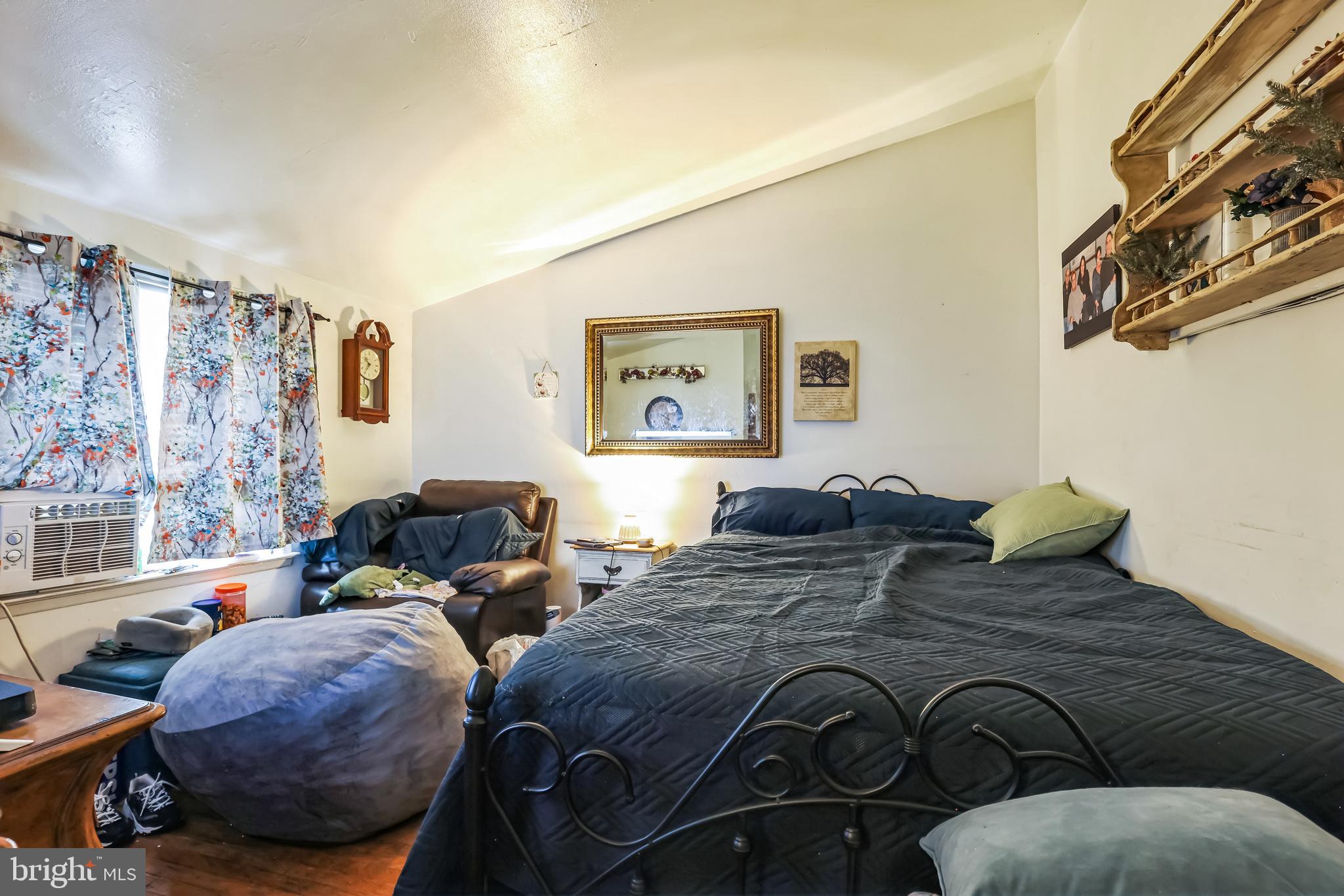 CENTER SQ GREEN - Residential