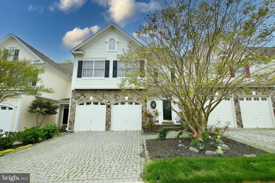 Luxury Waterfront Rental – Furnished or Unfurnished, Pet-Friendly!

Welcome to 16830 Panorama Dr., a breathtaking 4,000+ sq. ft. waterfront townhome that embodies elegance and convenience. Choose the perfect living arrangement with versatile rental options—fully furnished for $3,650 or unfurnished for $3,500.

🏡 Features & Highlights:

Gourmet Kitchen – Cherry cabinets, granite countertops, upgraded appliances—a chef’s dream!

Pet-Friendly – Your furry companions are welcome here!

Master Suite Retreat – Cozy up by the fireplace or unwind in the luxurious bath with a soaking tub & separate shower.

Expansive Living Areas – Custom patio, deck, and fenced yard, all designed for relaxation and entertainment.

Stunning Water Views – Enjoy breathtaking scenery from most rooms.

Prime Location – Close to Leesylvania Park, shopping, dining, and key commuter routes.

This exceptional rental offers style, flexibility, and the ultimate waterfront experience. Schedule a tour today—this opportunity won’t last long!