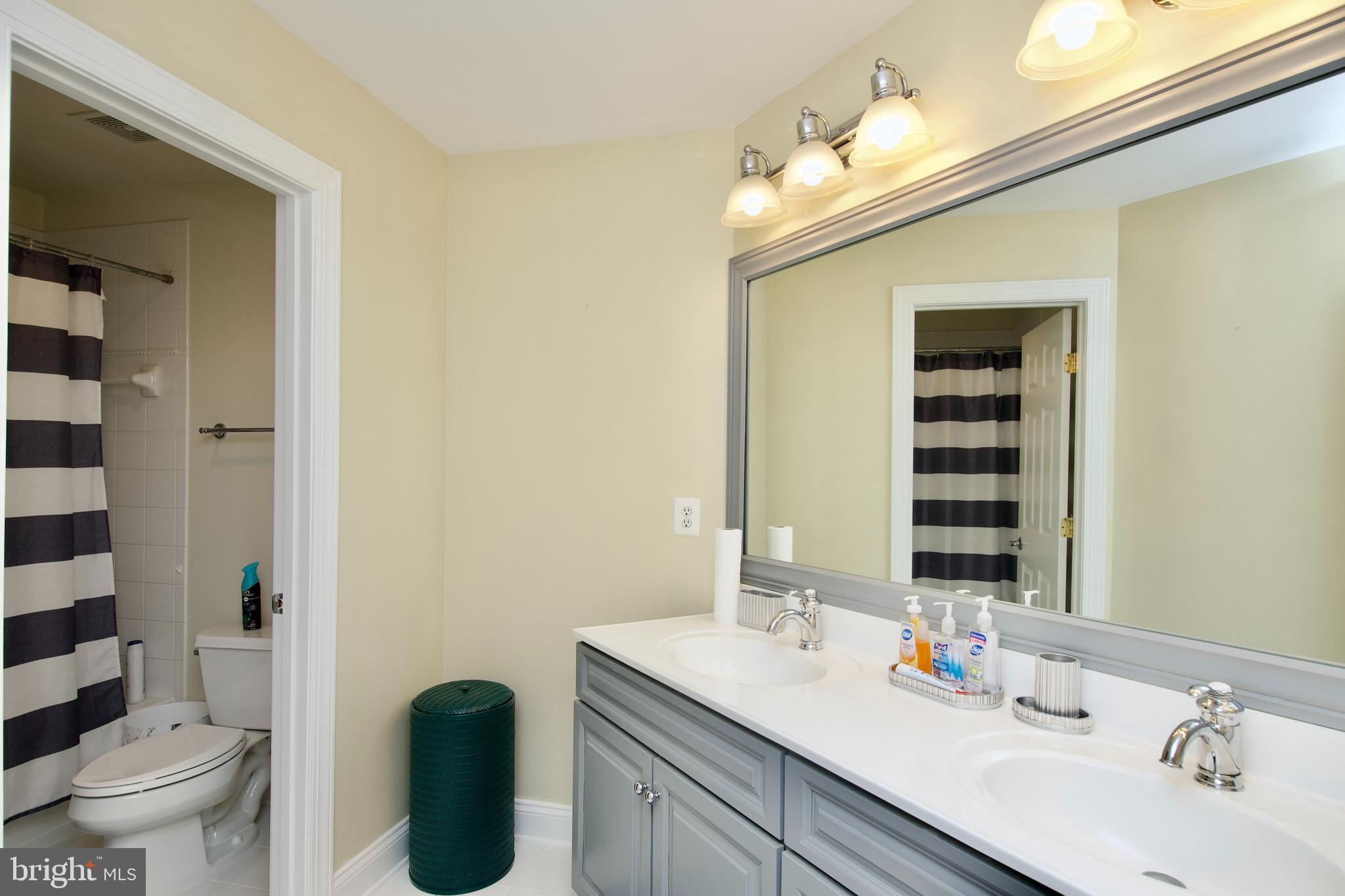 POWELLS LANDING - Residential Lease