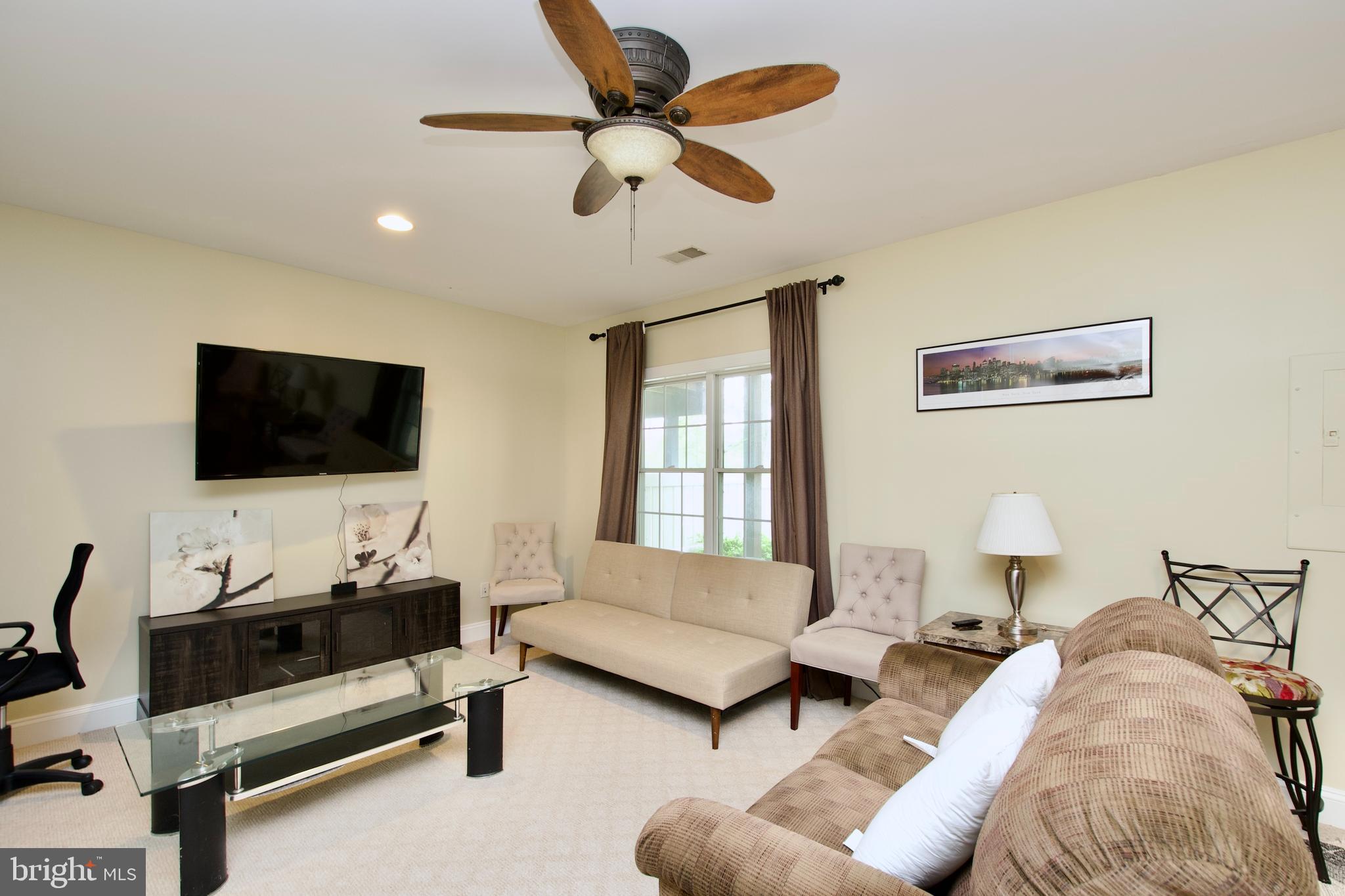 POWELLS LANDING - Residential Lease