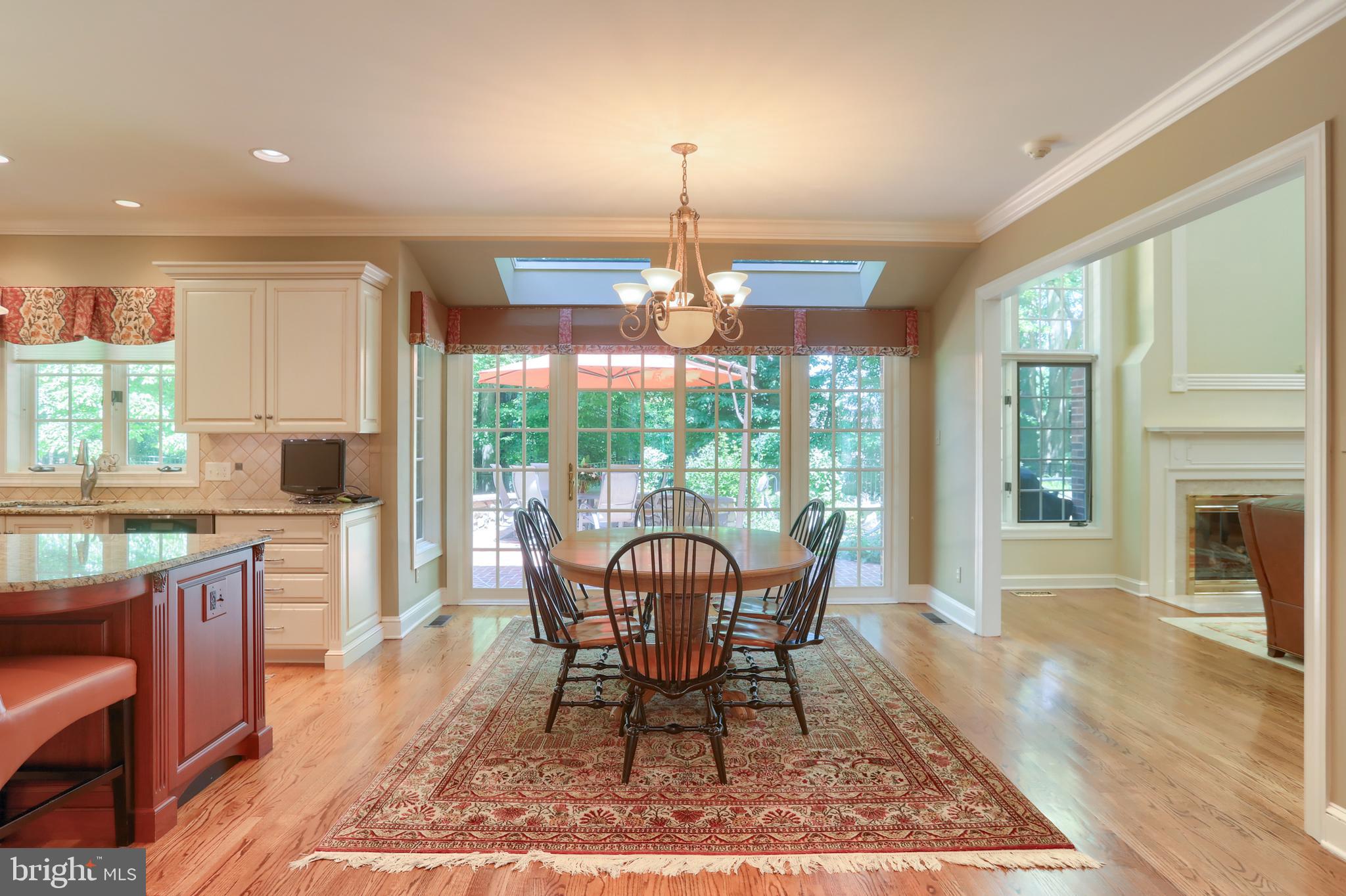 STONEY RUN - Residential