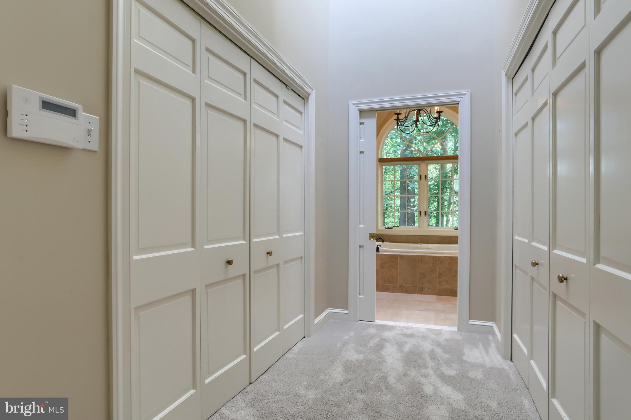 STONEY RUN - Residential