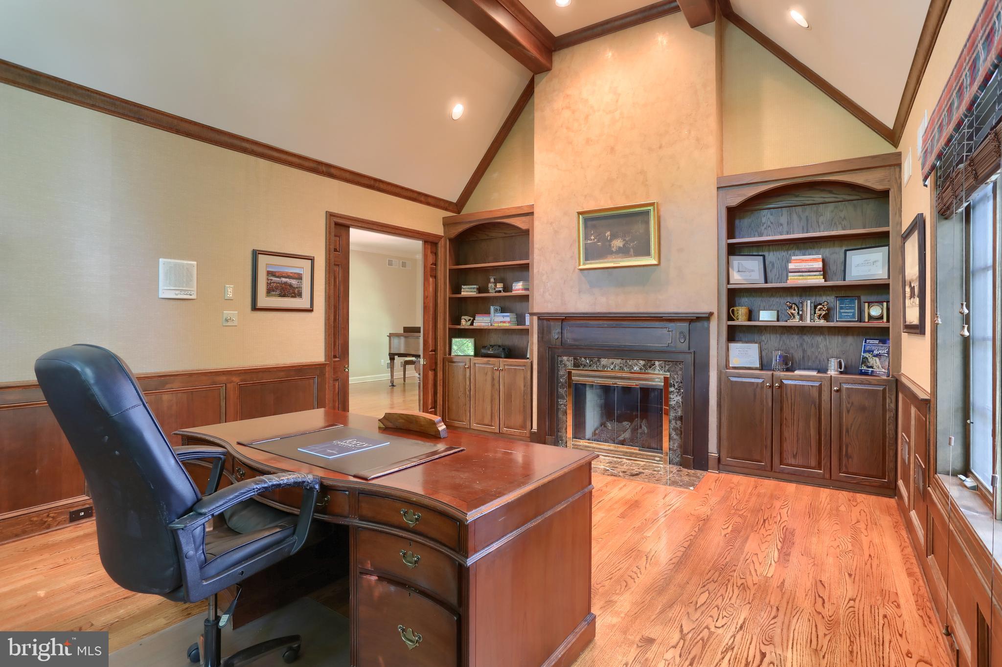 STONEY RUN - Residential