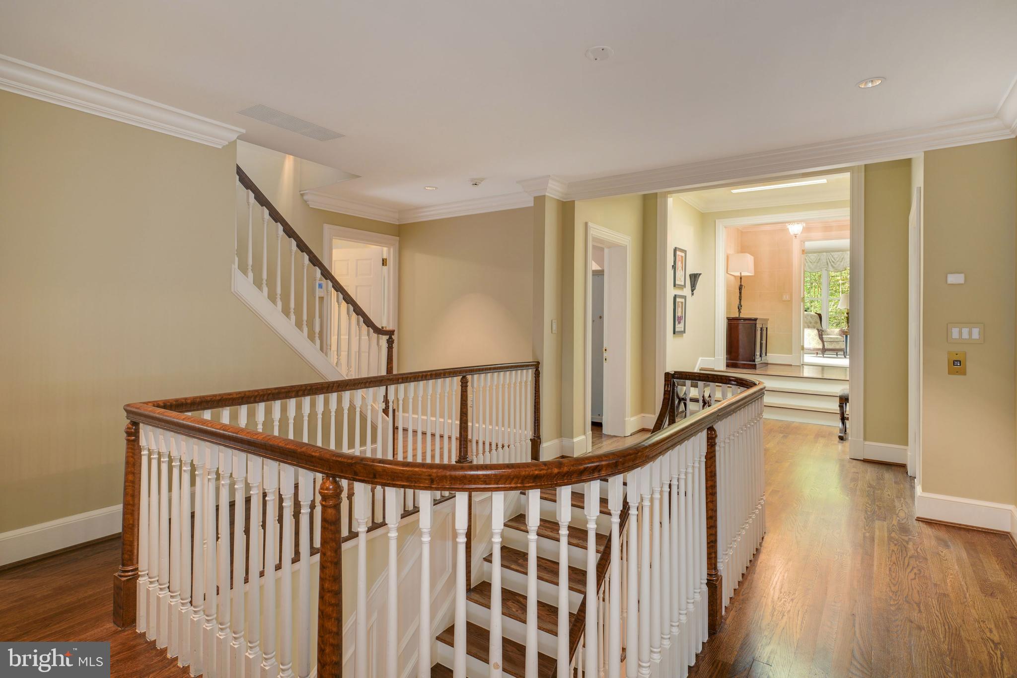 SPRING VALLEY - Residential