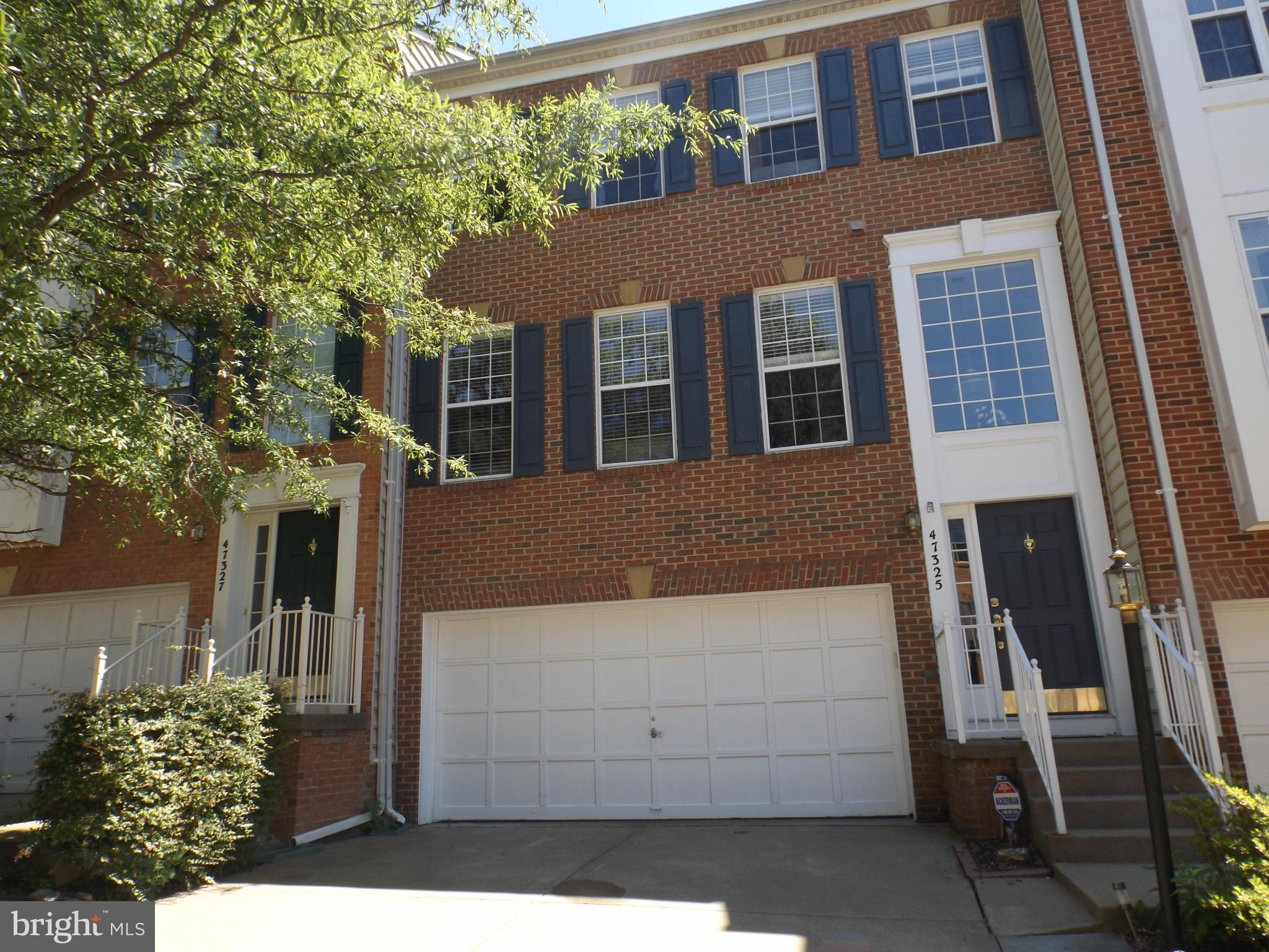 GREAT FALLS CHASE - Residential Lease