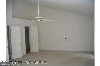 GREAT FALLS CHASE - Residential Lease