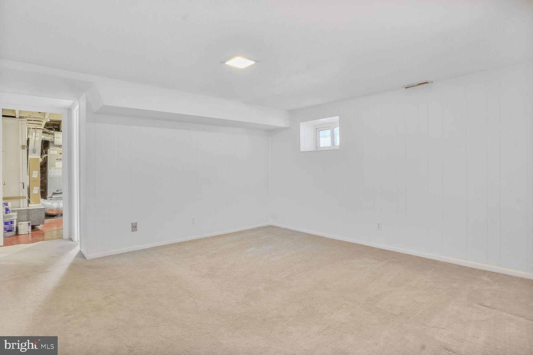 FAIRLINGTON VILLAGES - Residential Lease