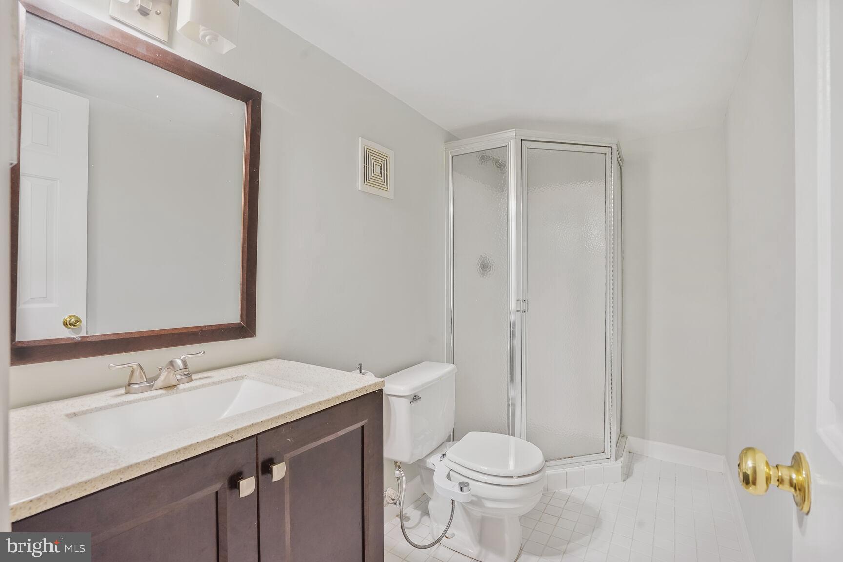 FAIRLINGTON VILLAGES - Residential Lease