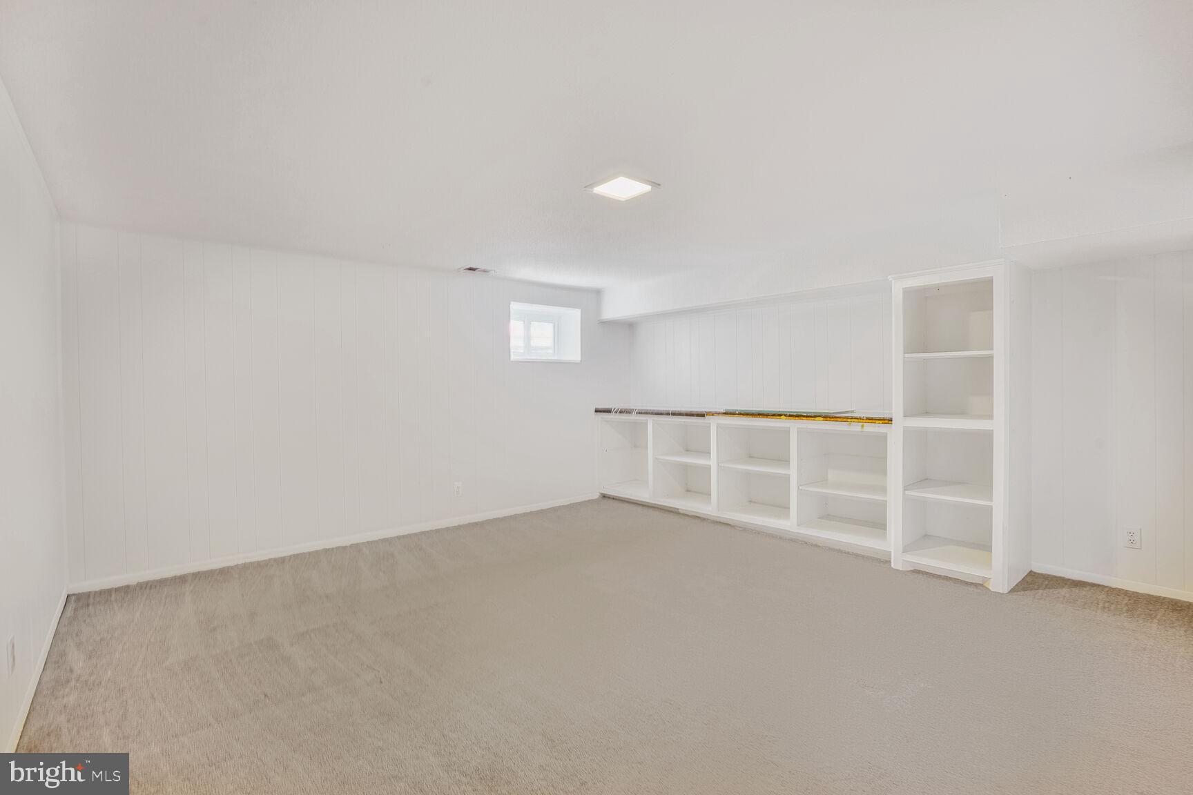 FAIRLINGTON VILLAGES - Residential Lease