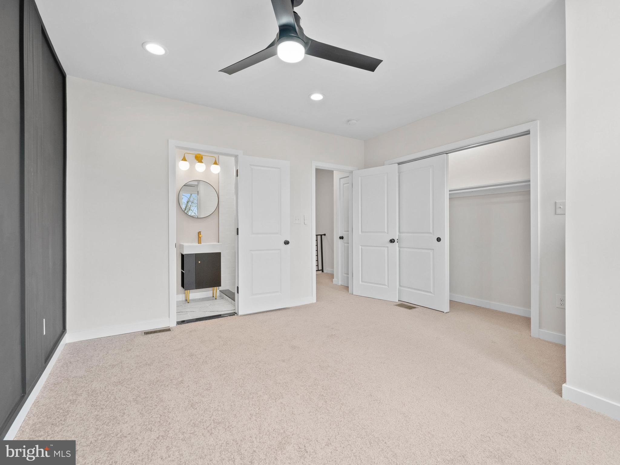 WEST OAK LANE - Residential