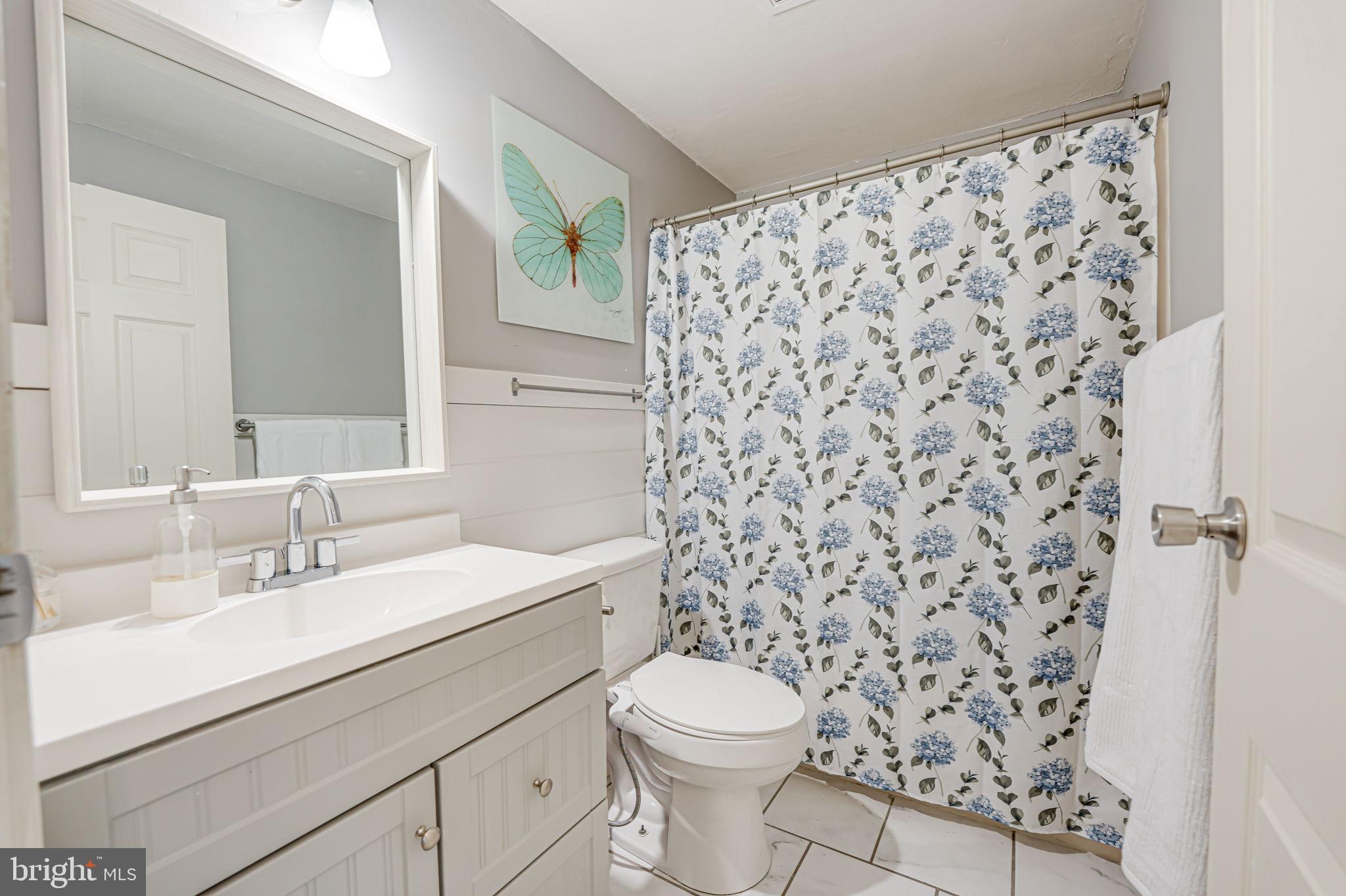 VISTA WOODS - Residential