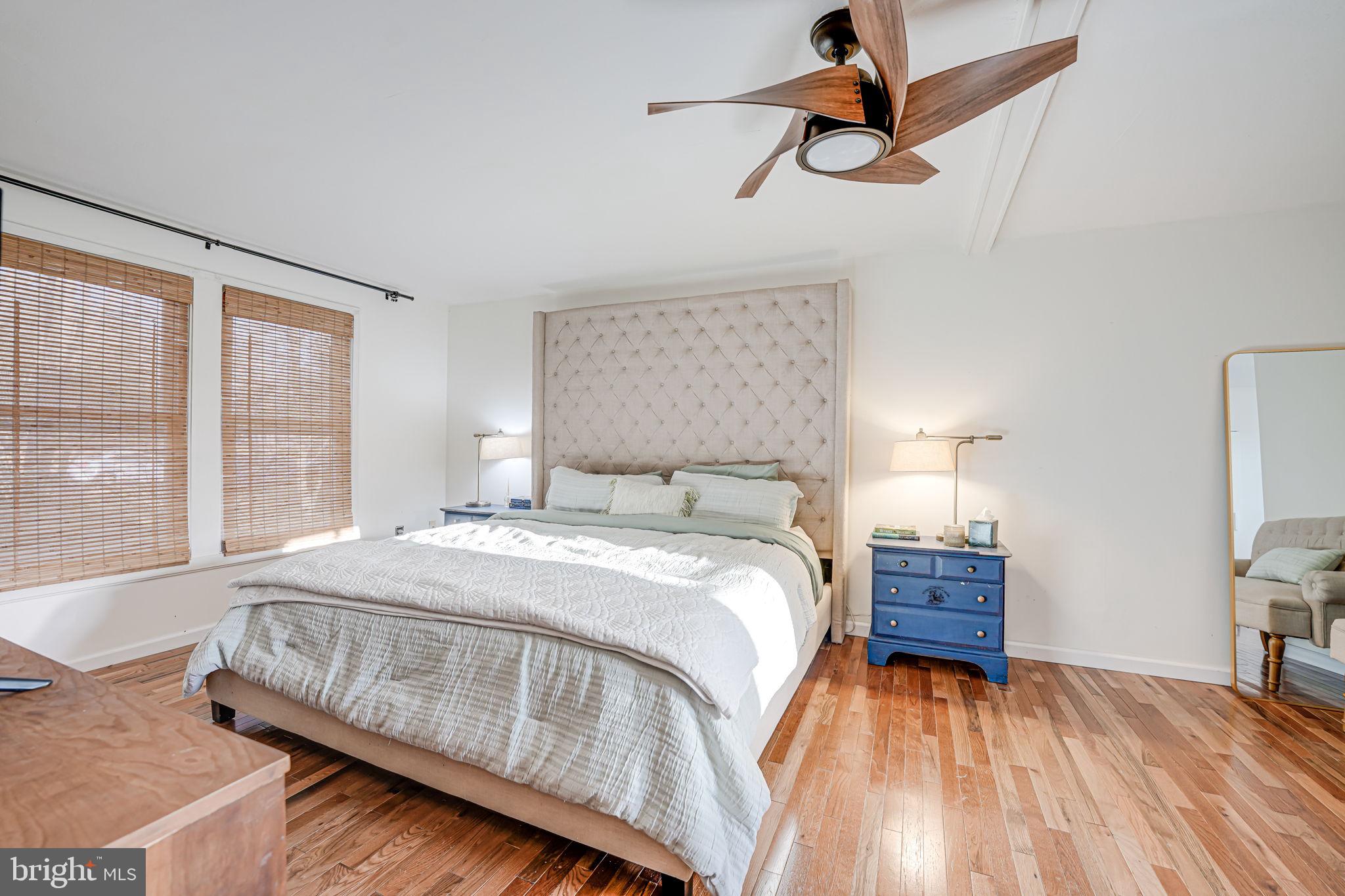 VISTA WOODS - Residential