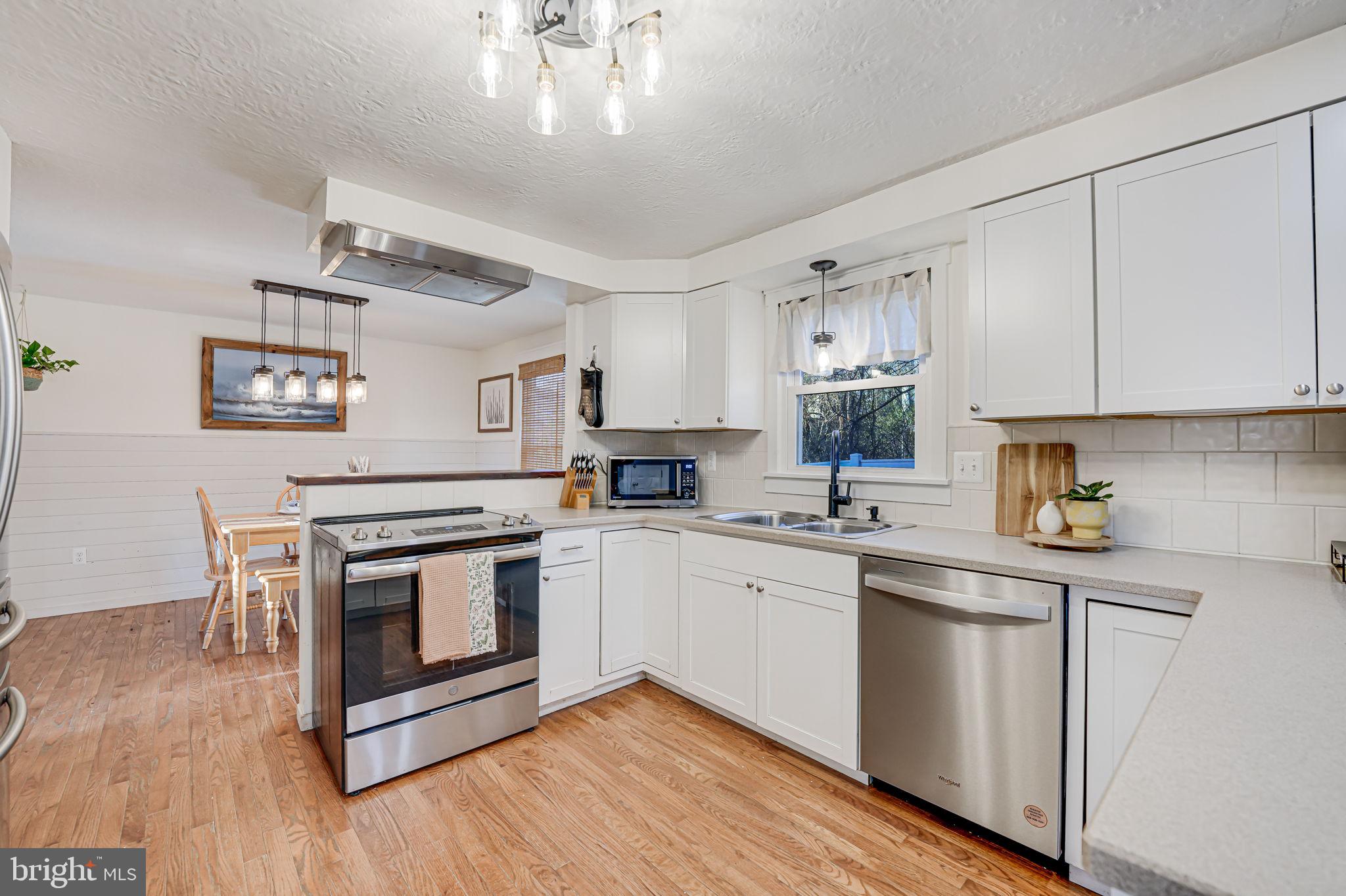 VISTA WOODS - Residential