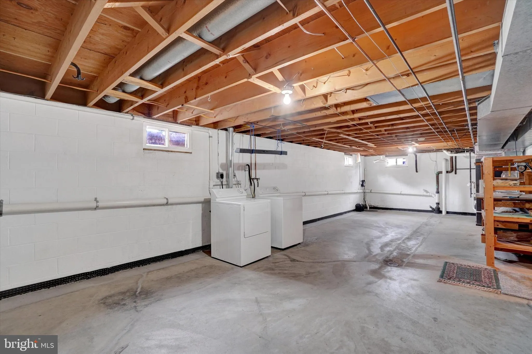 York, Pennsylvania 17408, United States, 3 Bedrooms Bedrooms, ,2 BathroomsBathrooms,Residential,Pending,215916