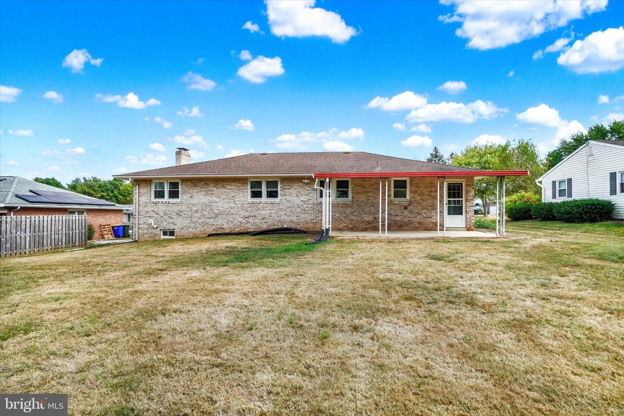 York, Pennsylvania 17408, United States, 3 Bedrooms Bedrooms, ,2 BathroomsBathrooms,Residential,Pending,215916