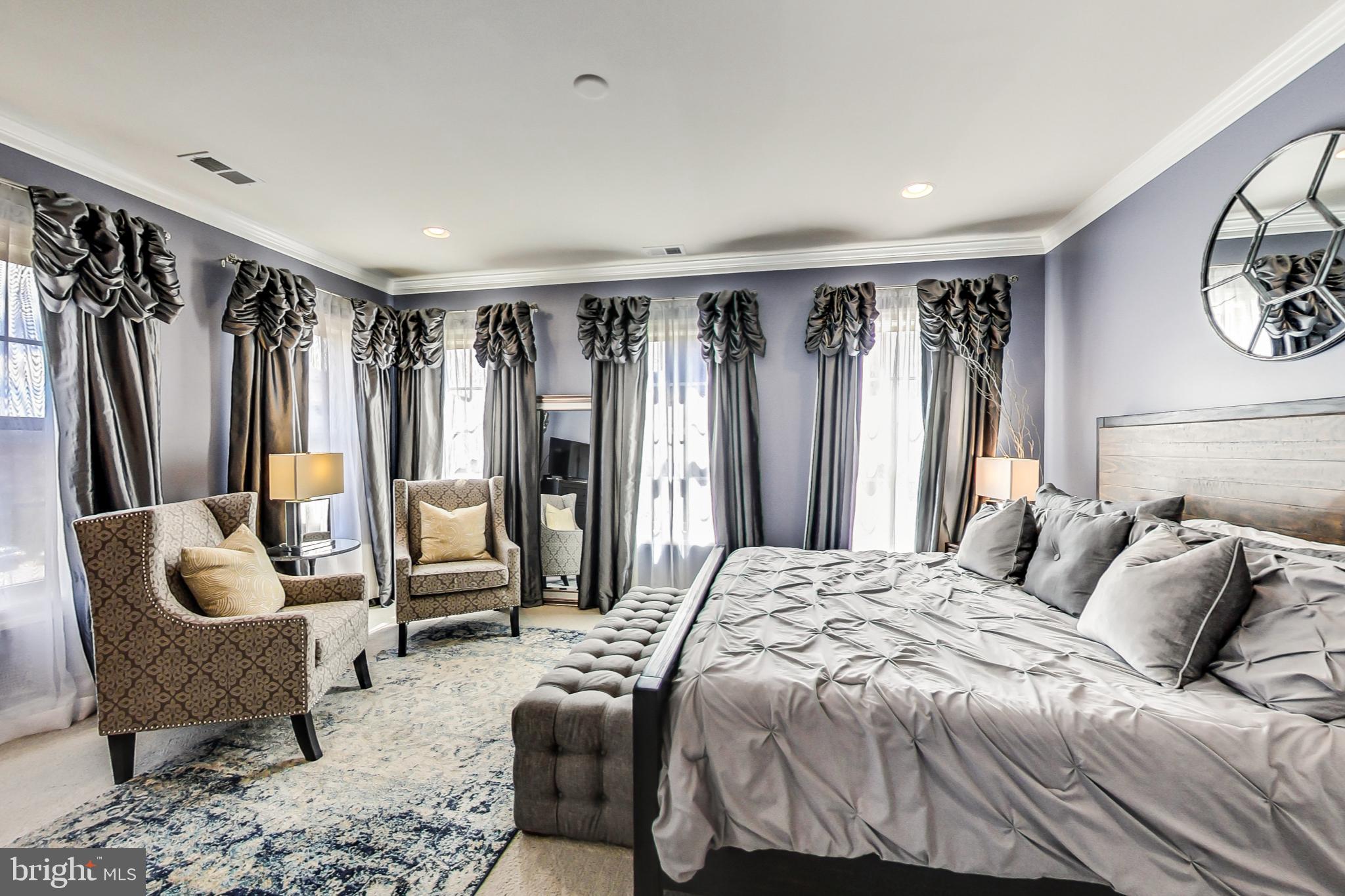 POTOMAC OVERLOOK - Residential