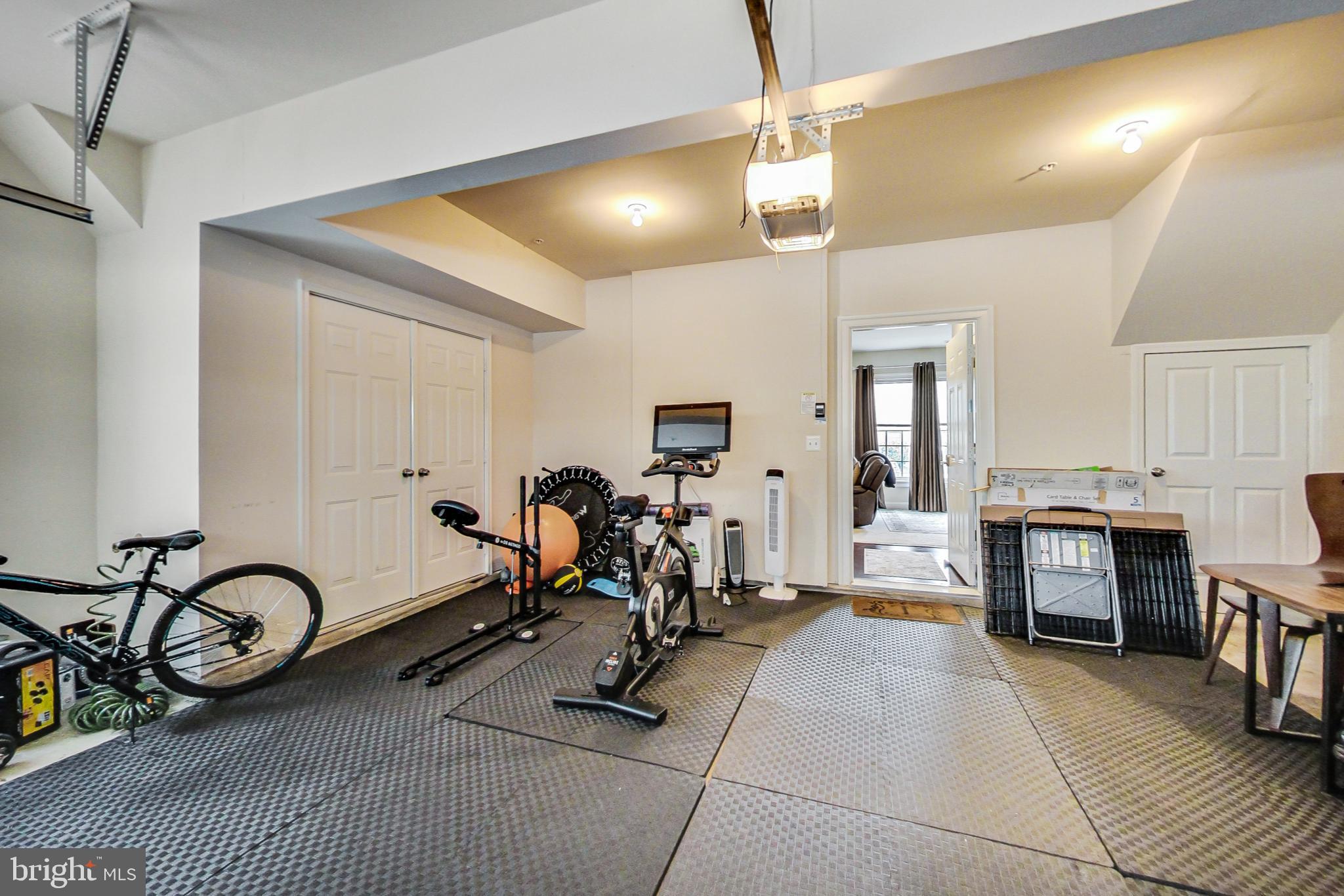 POTOMAC OVERLOOK - Residential