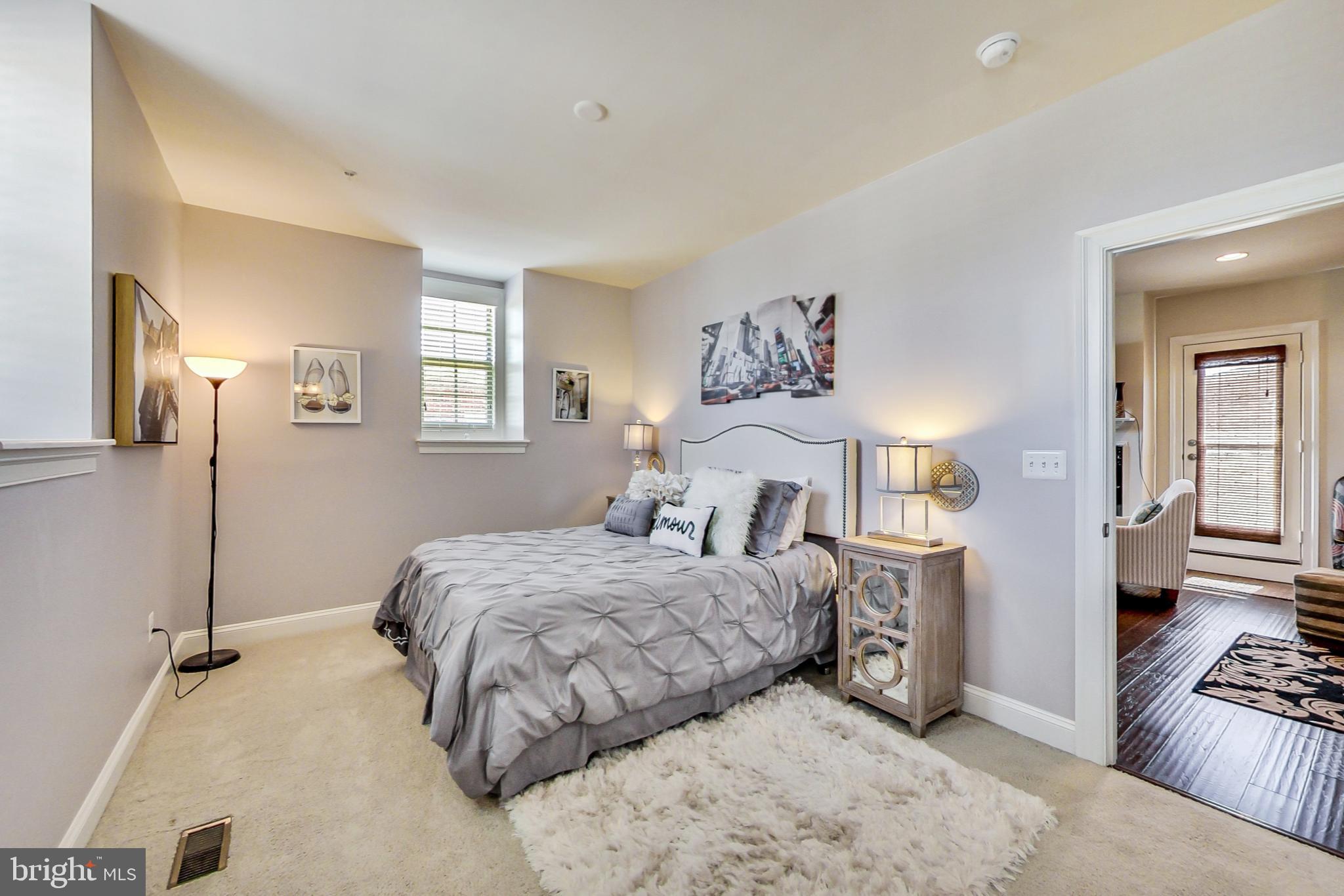 POTOMAC OVERLOOK - Residential