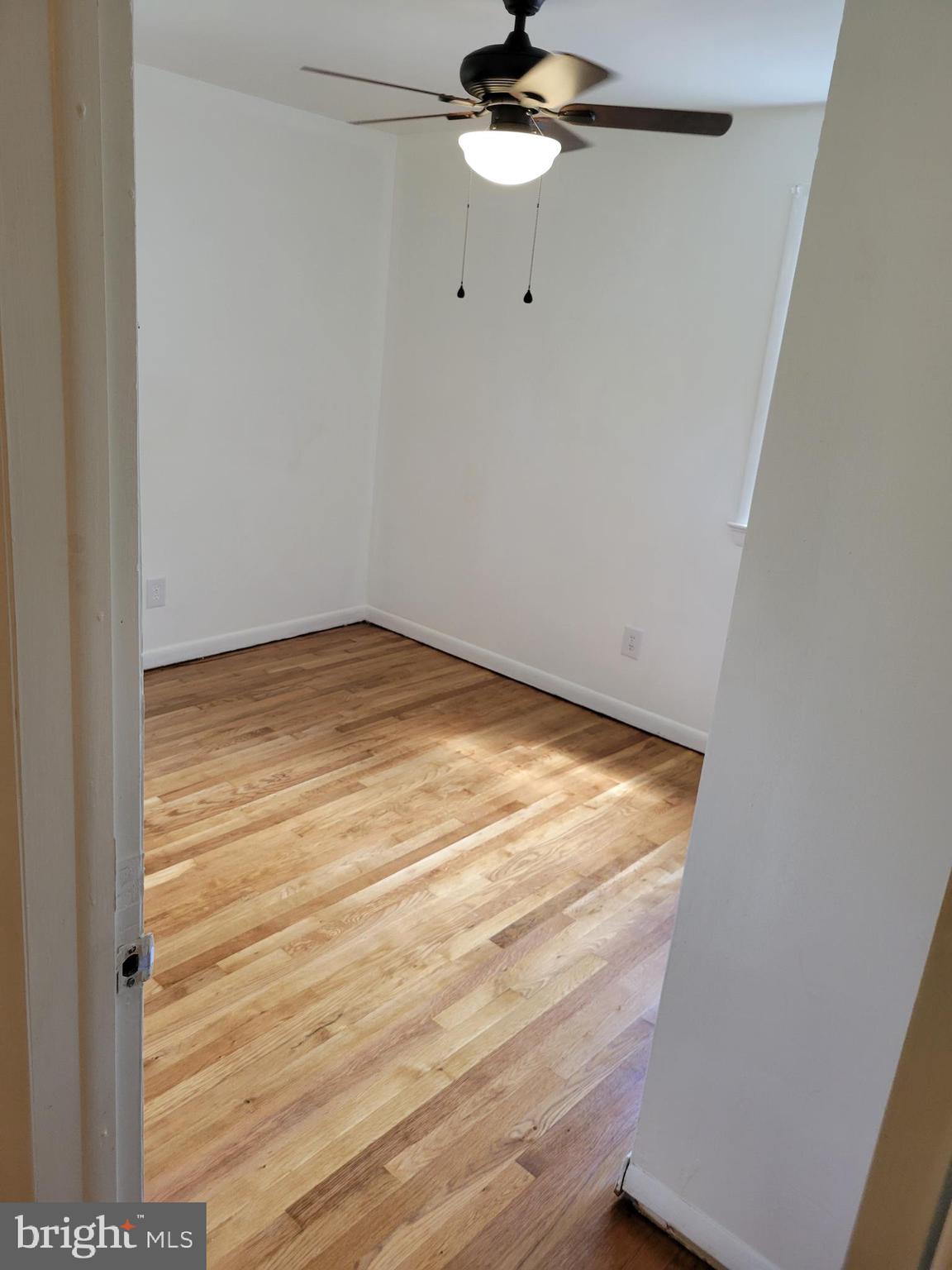 CHRIS MAR MANOR - Residential